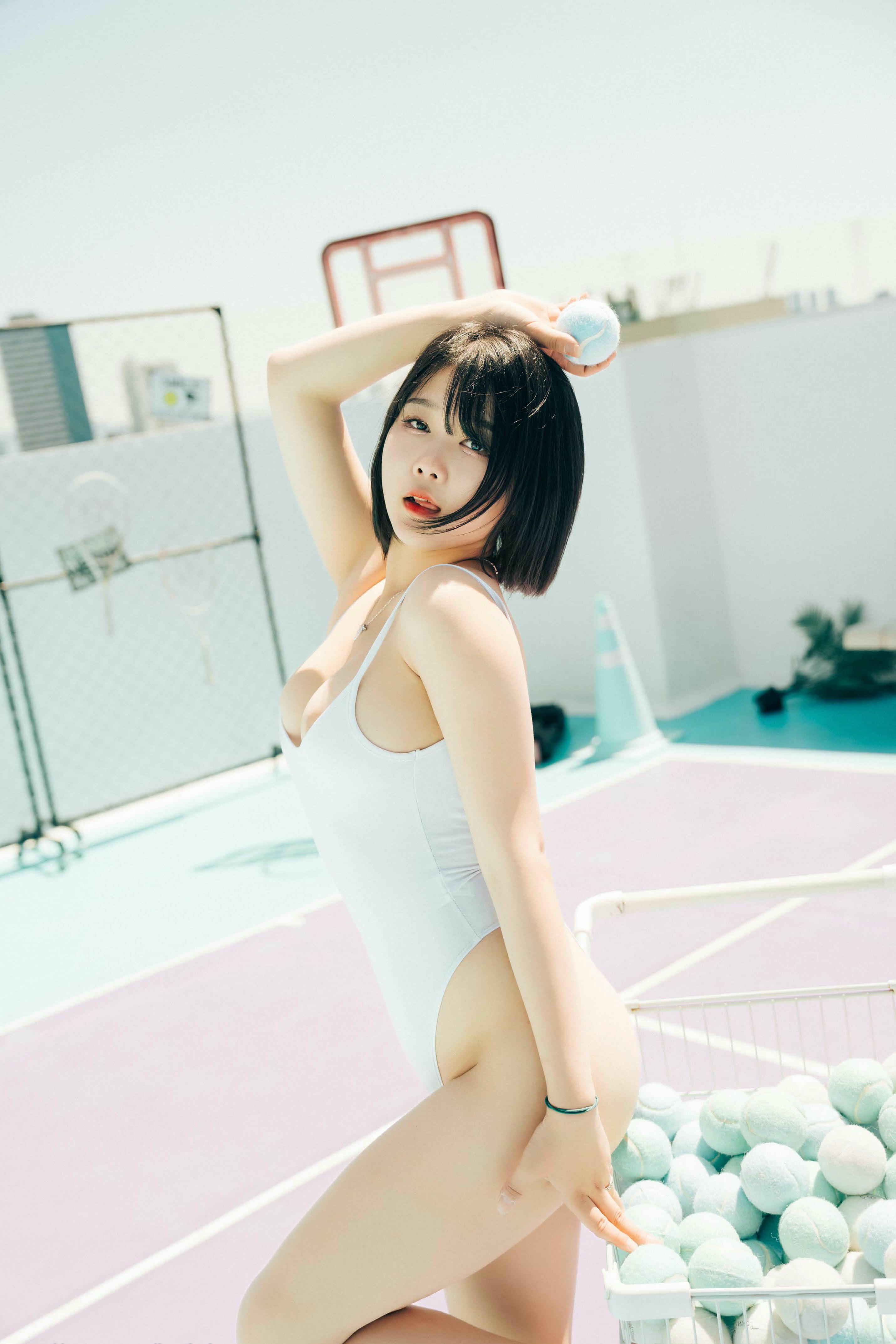 Zia (지아) NO.128 Loozy Racket Girl [80P／813MB]_第1集