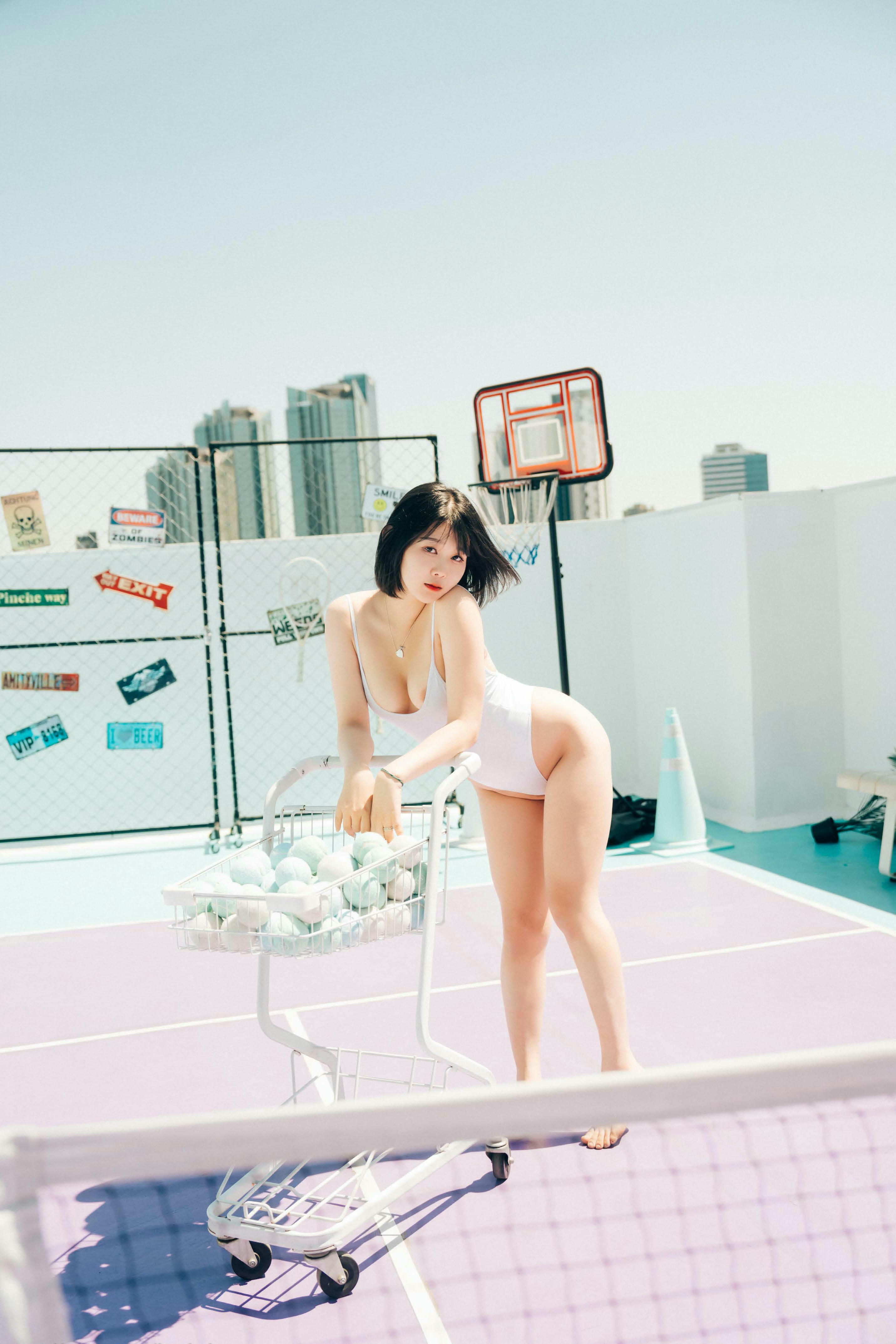 Zia (지아) NO.128 Loozy Racket Girl [80P／813MB]_第1集