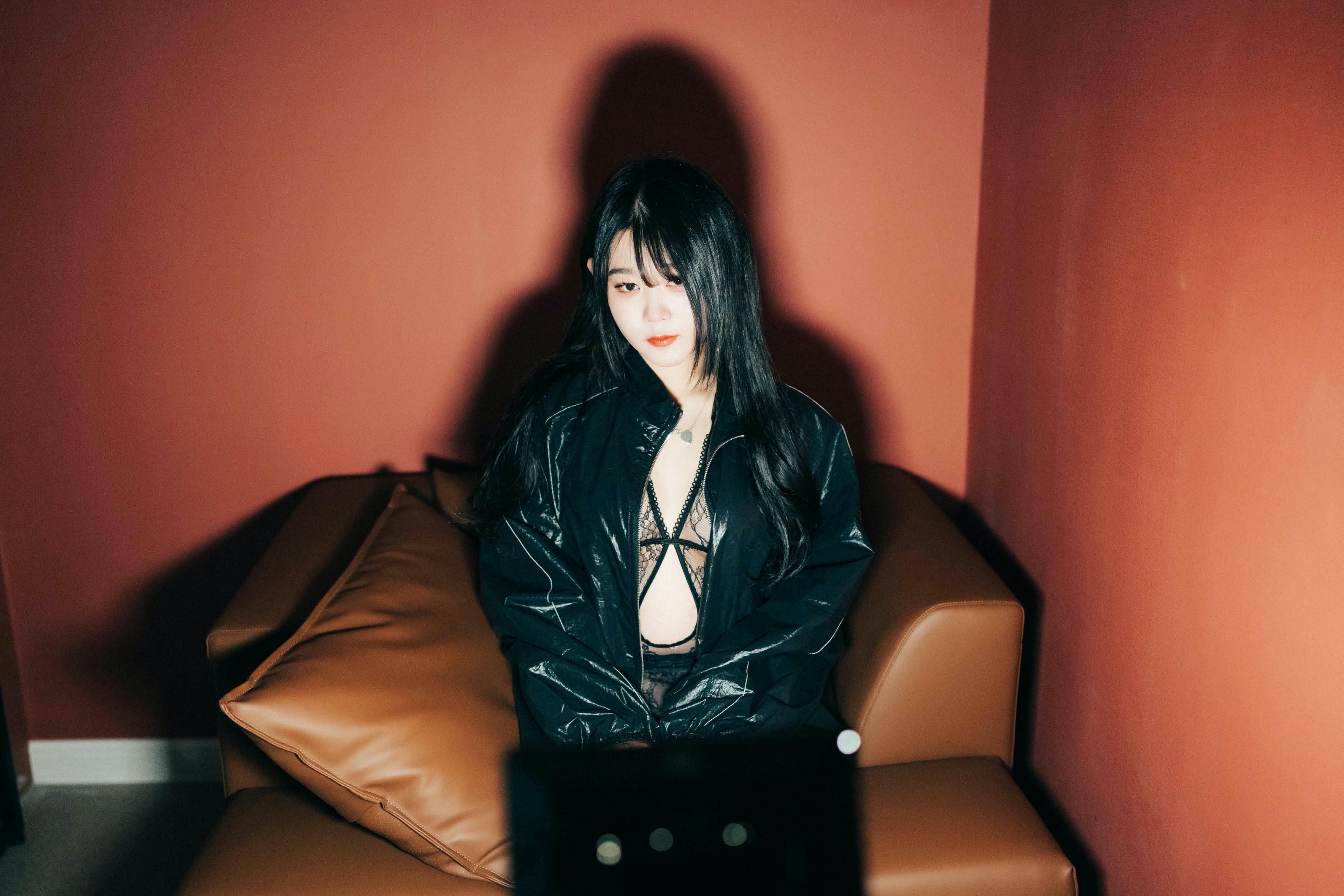 Zia (지아) NO.131 Haivia Zia Interview [109P-1.56GB]_第1集