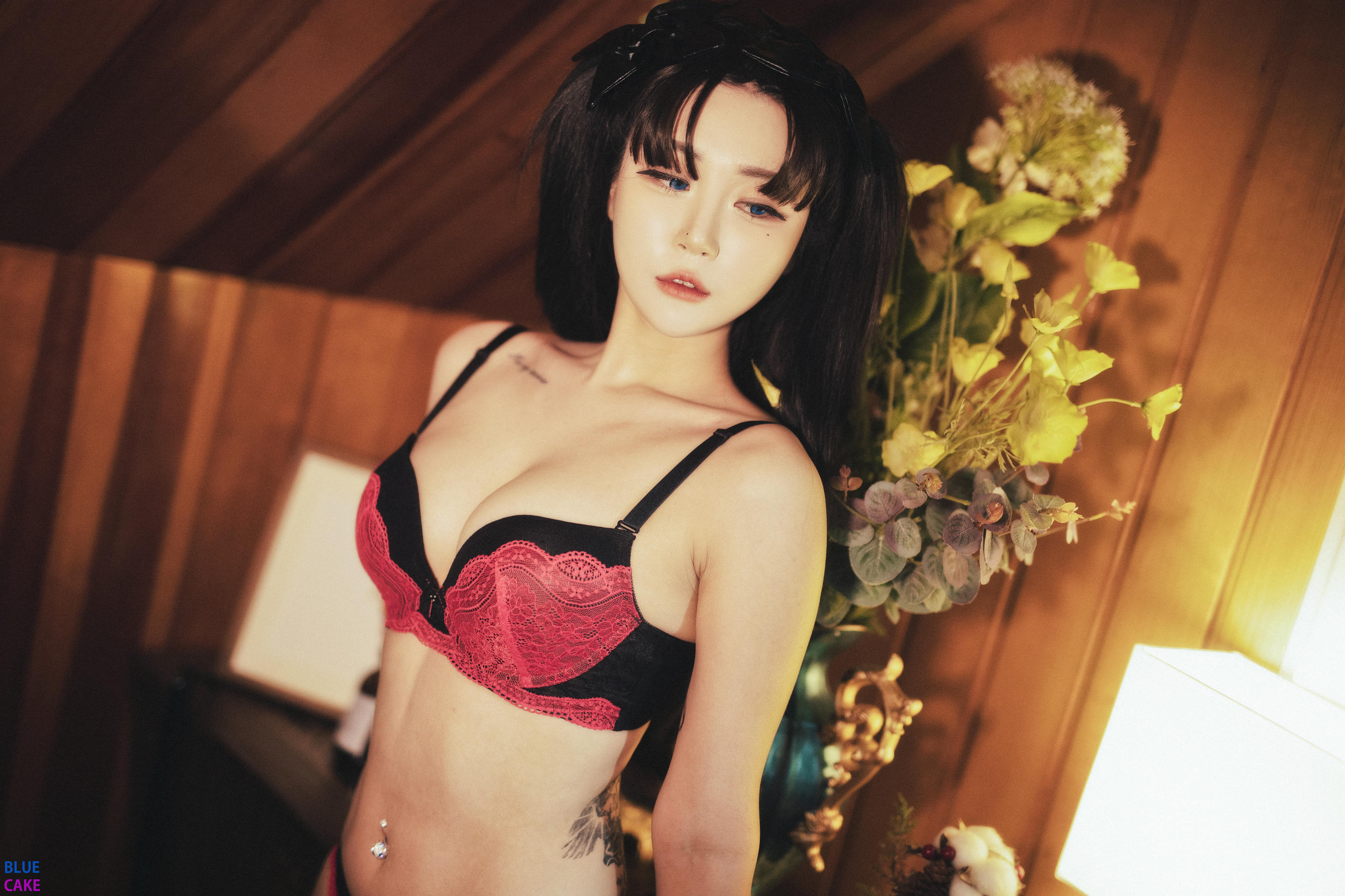 [BLUECAKE] Vol.0022 Bomi (보미)&Zia (지아)  Fate Saber x Thosaka Rin -Lingerie ver [128P-1.65GB]_第5集