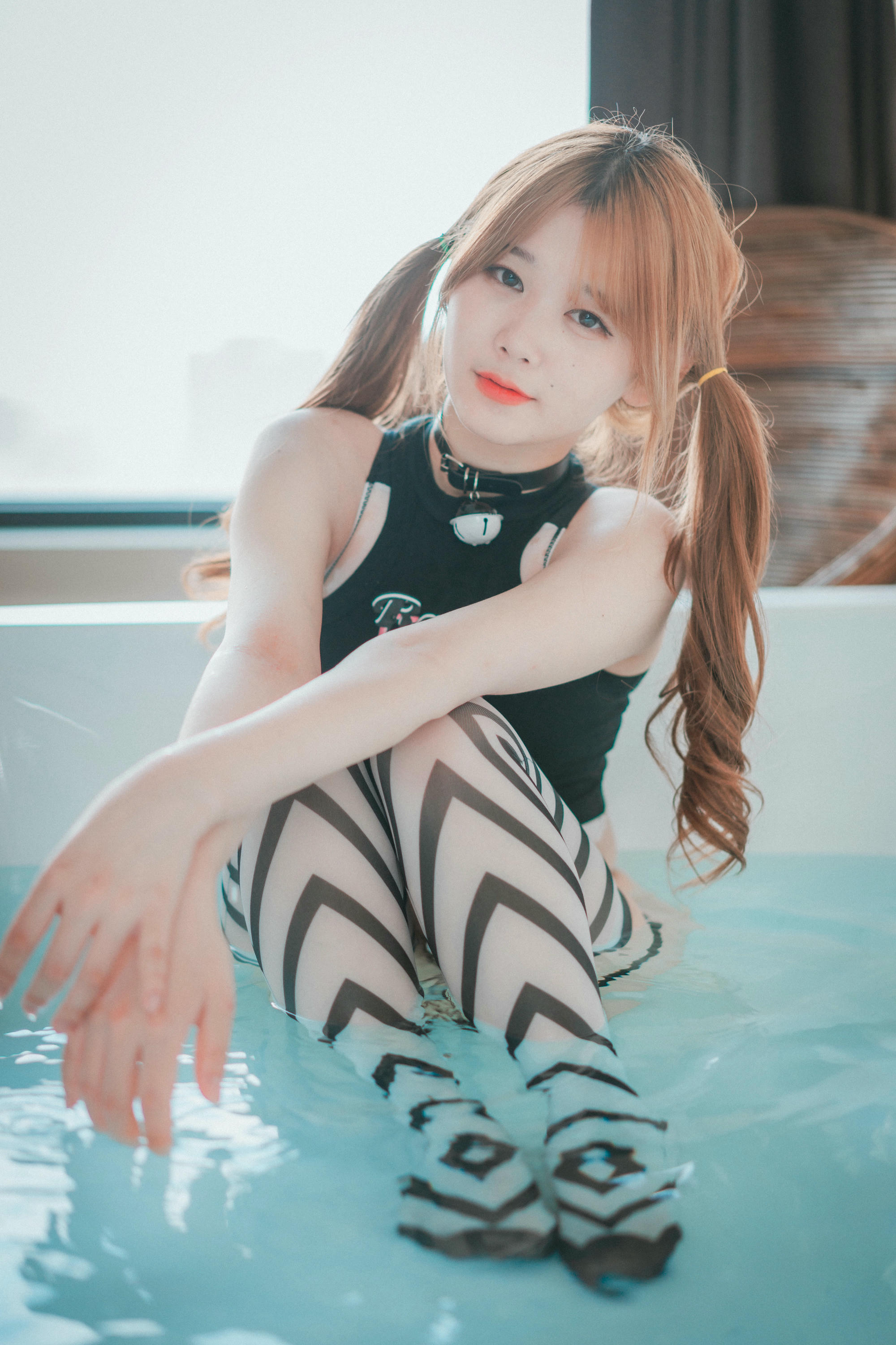 Zia (지아) - NO.015 [DJAWA] Swimming Lessons #2 [76P-586MB]_第3集