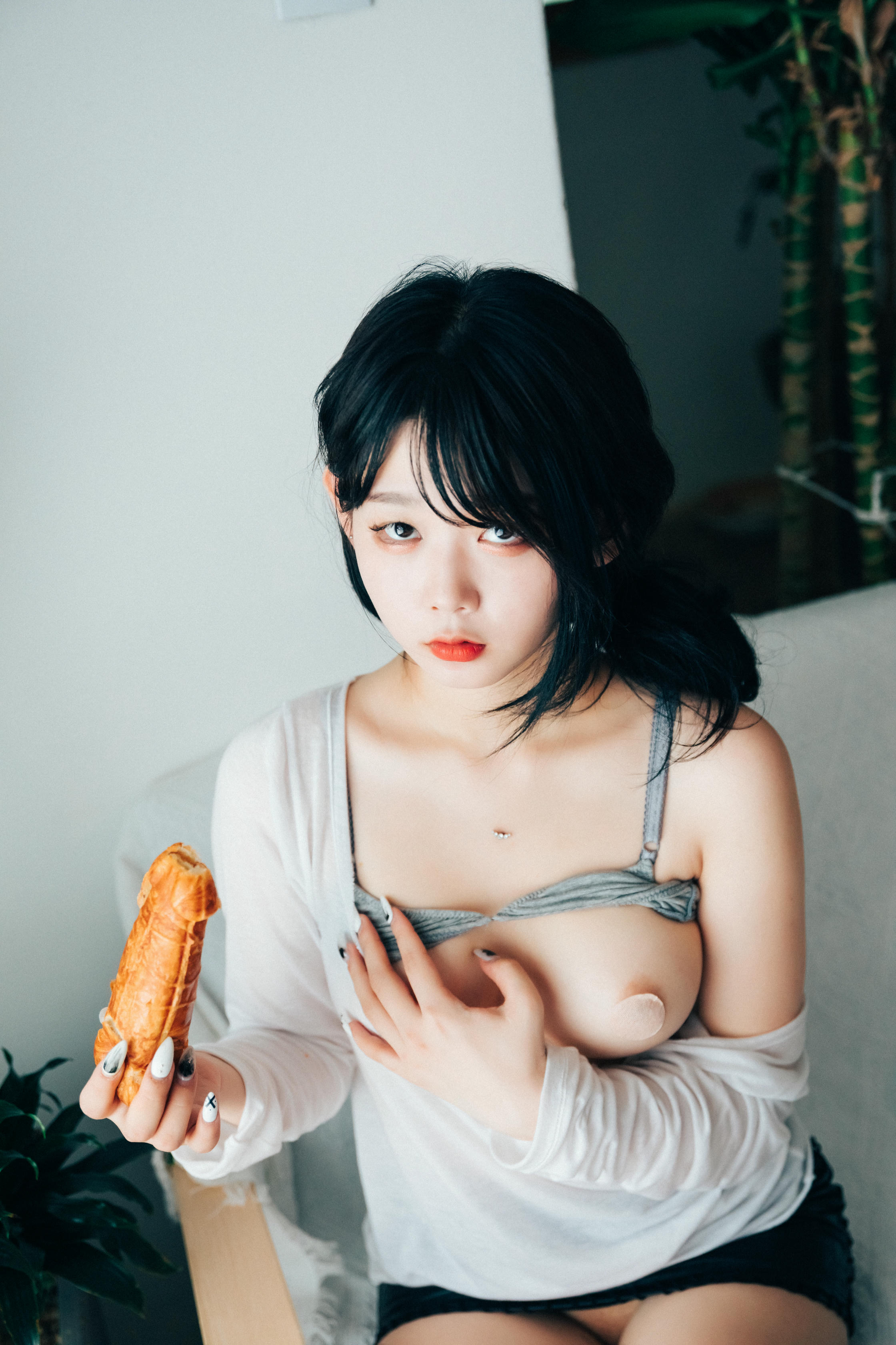Zia (지아) NO.053 Loozy XXX Trip + Full.Ver [196P+5V-3.53GB]_第9集