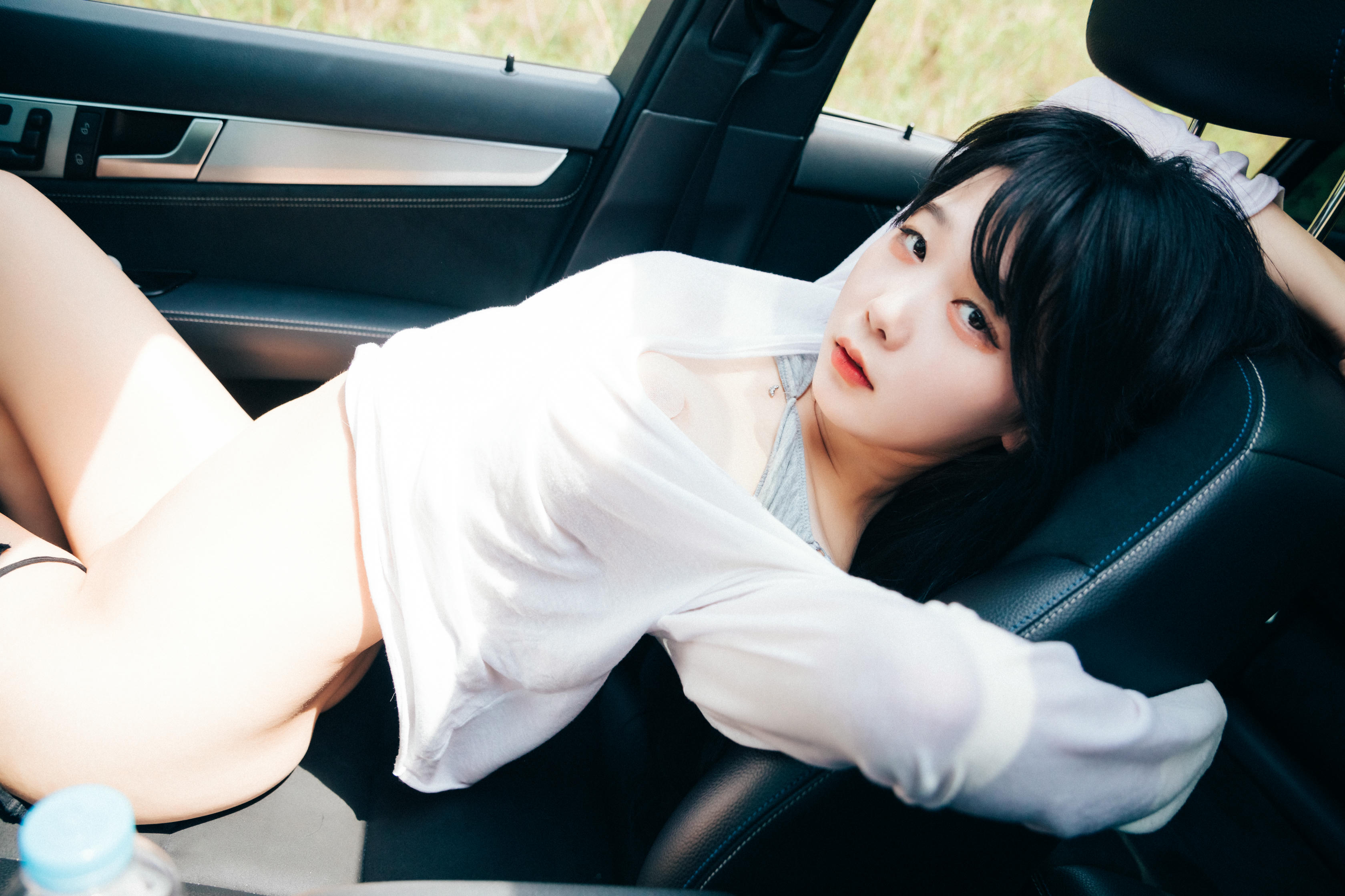 Zia (지아) NO.053 Loozy XXX Trip + Full.Ver [196P+5V-3.53GB]_第3集