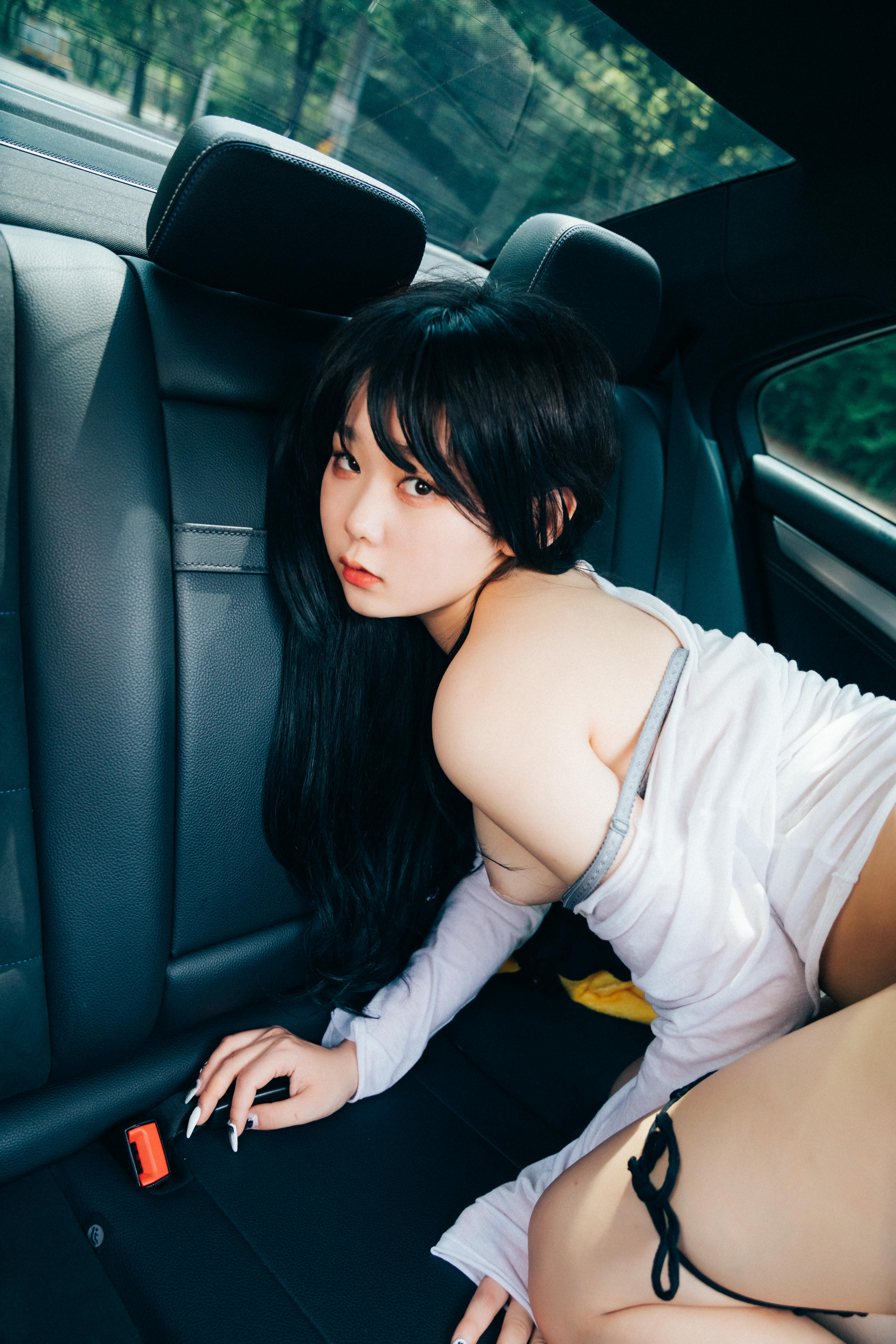 Zia (지아) NO.053 Loozy XXX Trip + Full.Ver [196P+5V-3.53GB]_第4集
