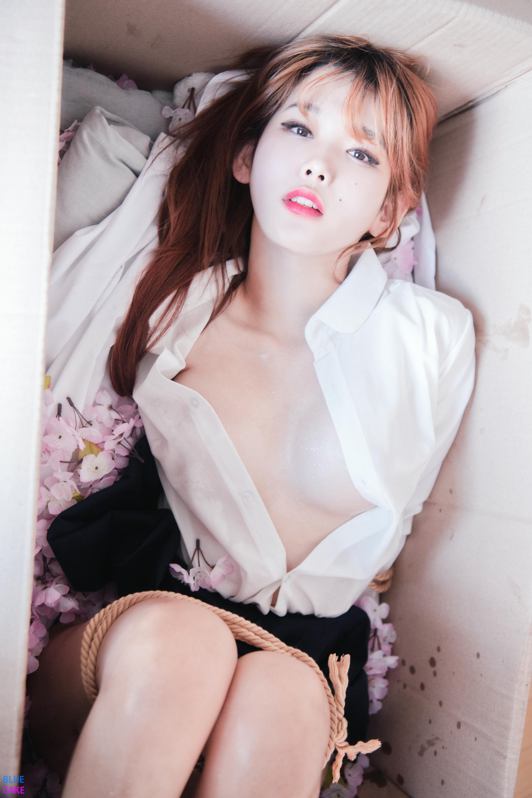 Zia (지아) NO.058 BLUECAKE Zia (지아) Your Gift Birthday [76P 869MB]_第2集