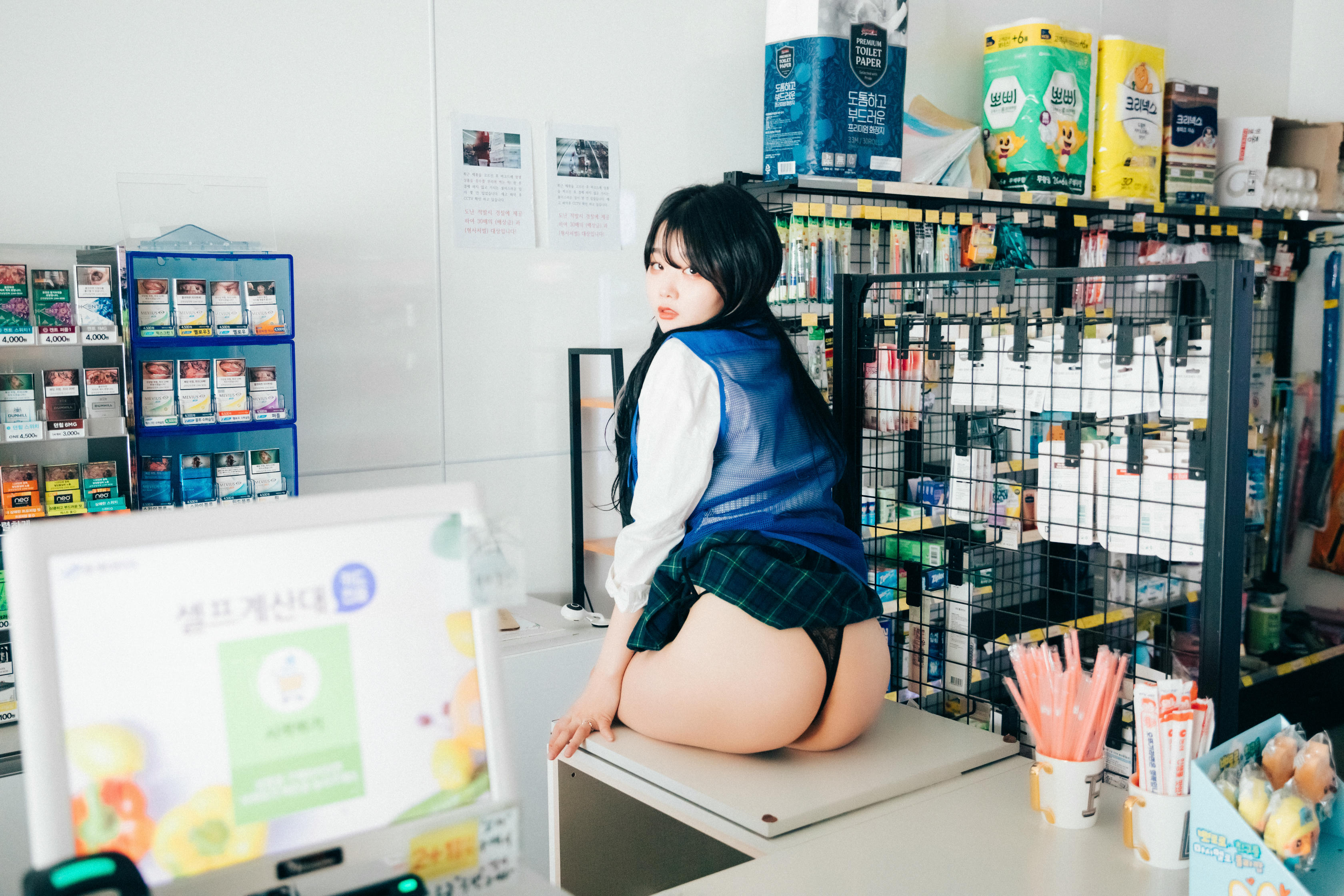 Zia (지아) NO.064 Loozy Zia (지아) Part Timer (+S.Ver) [175P9V 4GB]_第2集