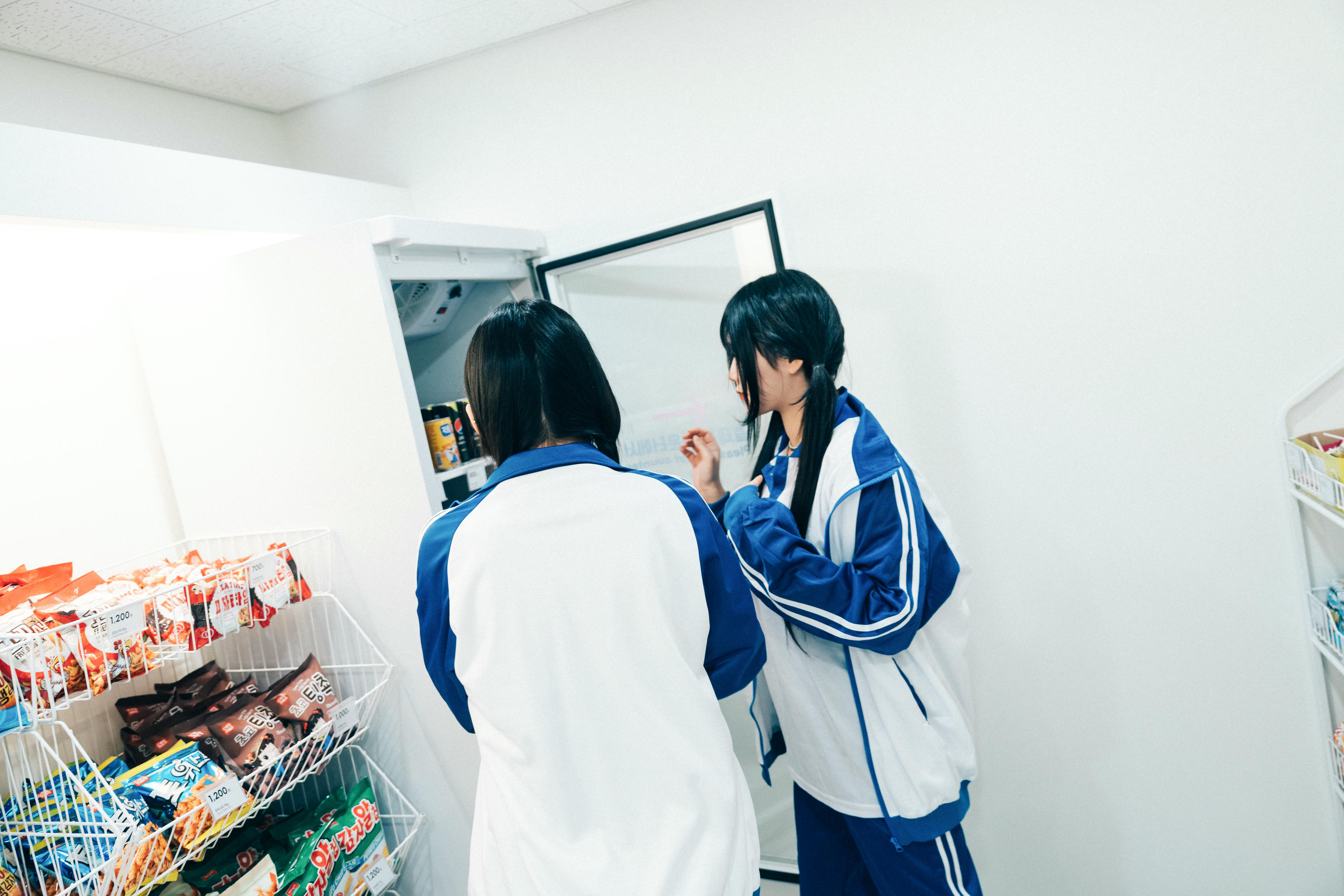 Zia (지아) NO.076 Loozy Sonson (손손) x Zia (지아) Bitch Academy [200P+2V／2.93GB]-bitch academy4_第1集