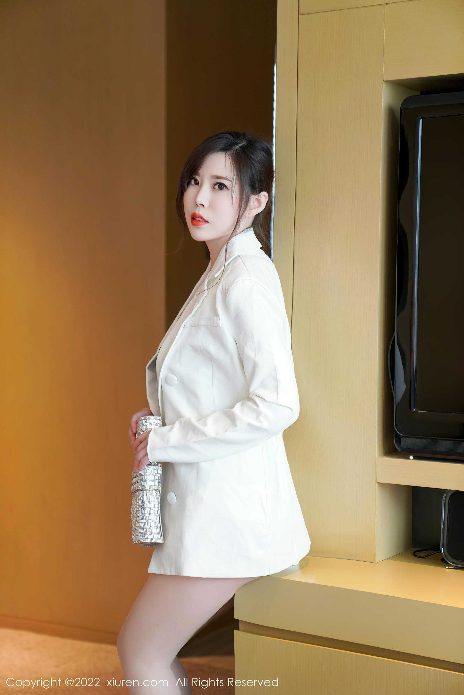 XIUREN秀人网 2022.04.19 NO.4885 白茹雪 [71P+1P715MB]_第1集