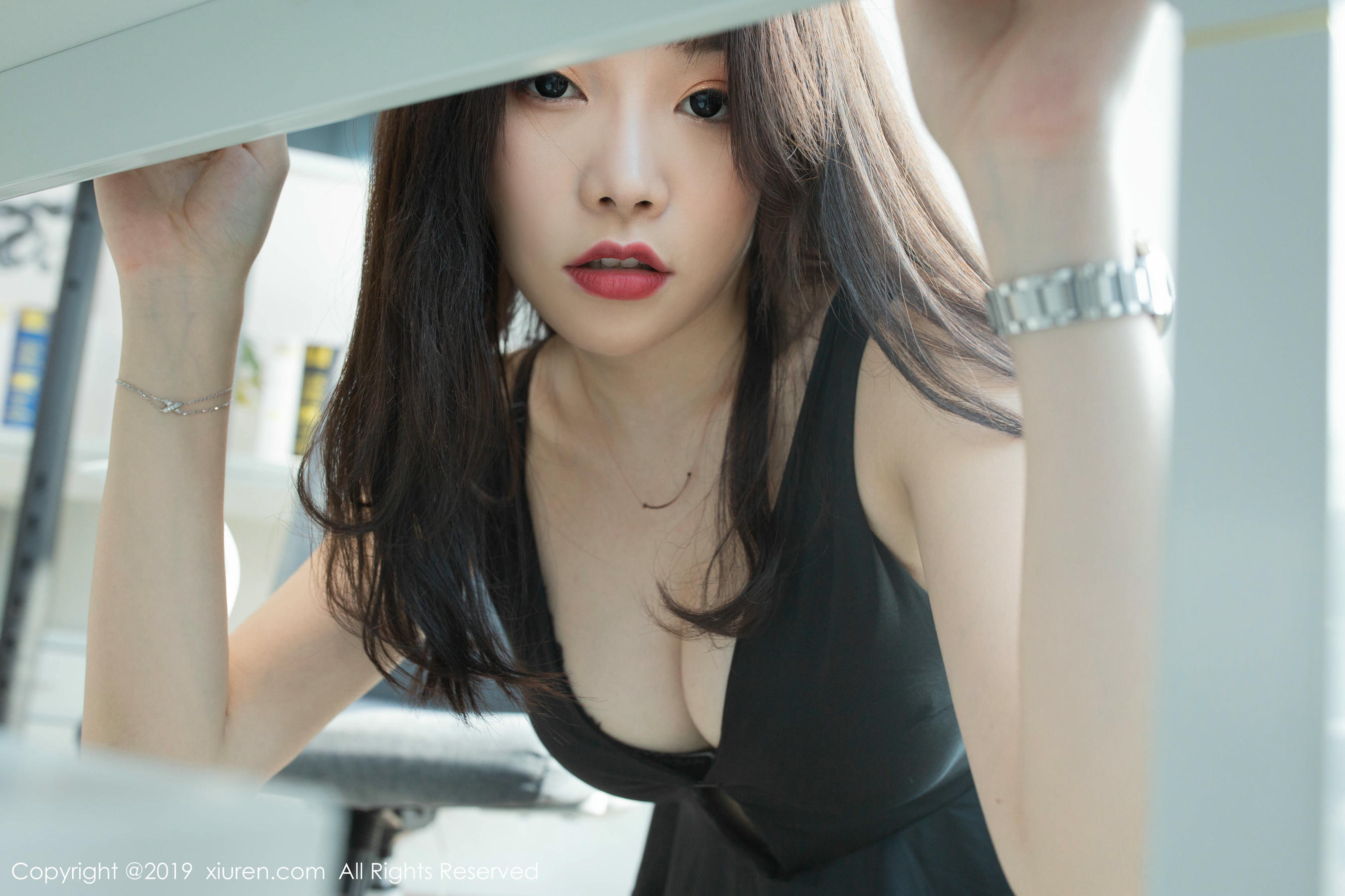 [XIUREN秀人网] 2019.10.29 No.1757 芝芝Booty [54P-124MB]_第2集