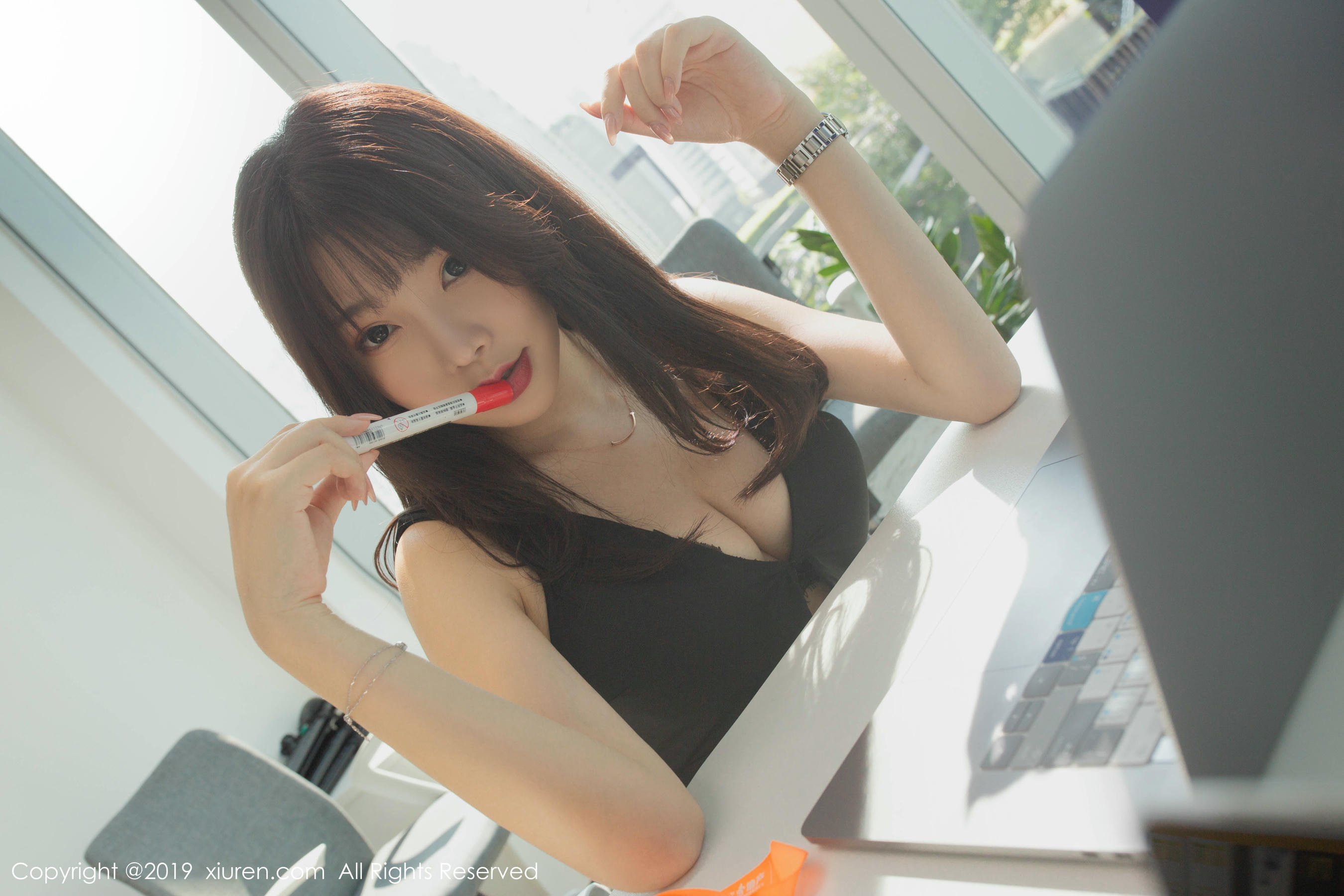 [XIUREN秀人网] 2019.10.29 No.1757 芝芝Booty [54P-124MB]_第2集
