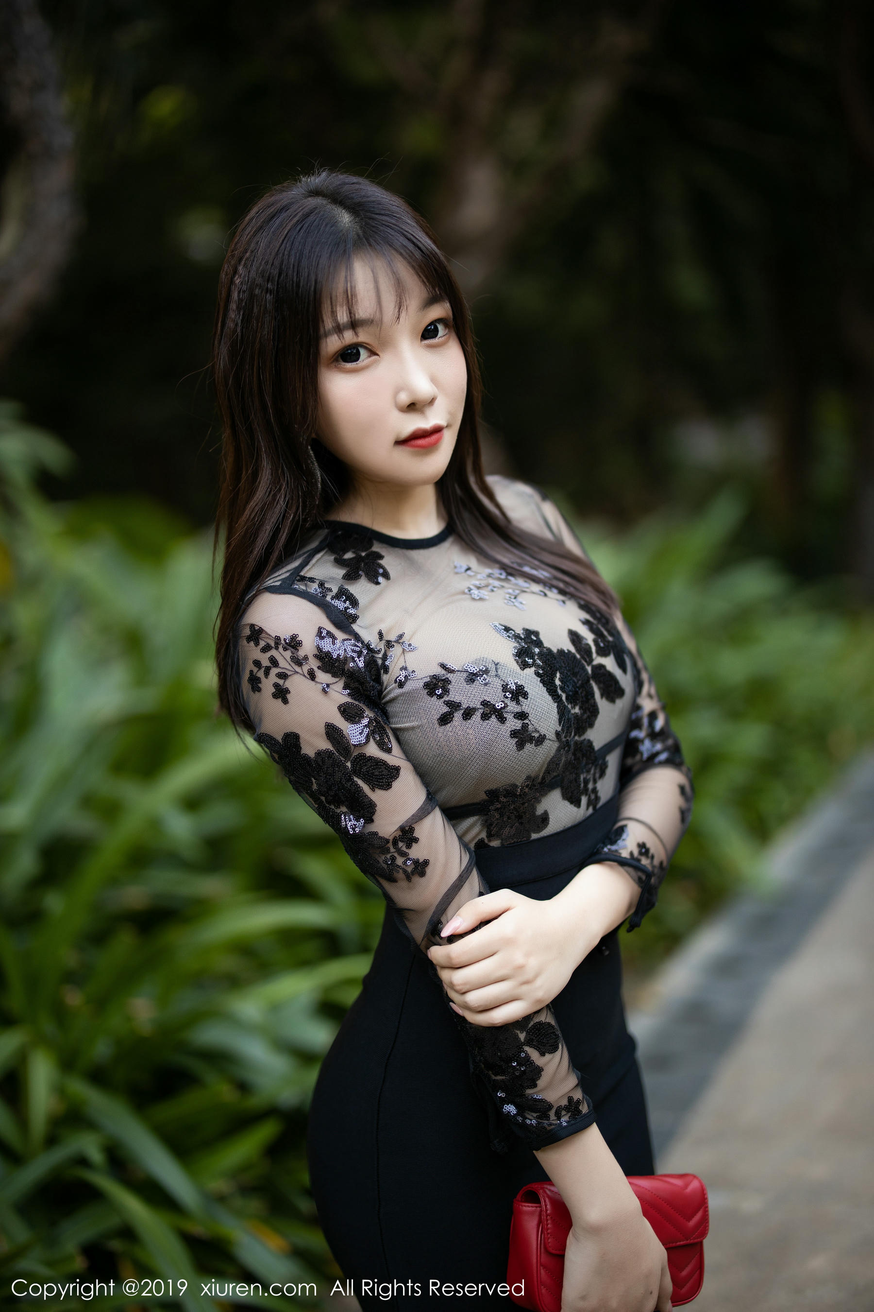 [XIUREN秀人网] 2019.11.18 No.1795 芝芝Booty [54P-224MB]_第1集