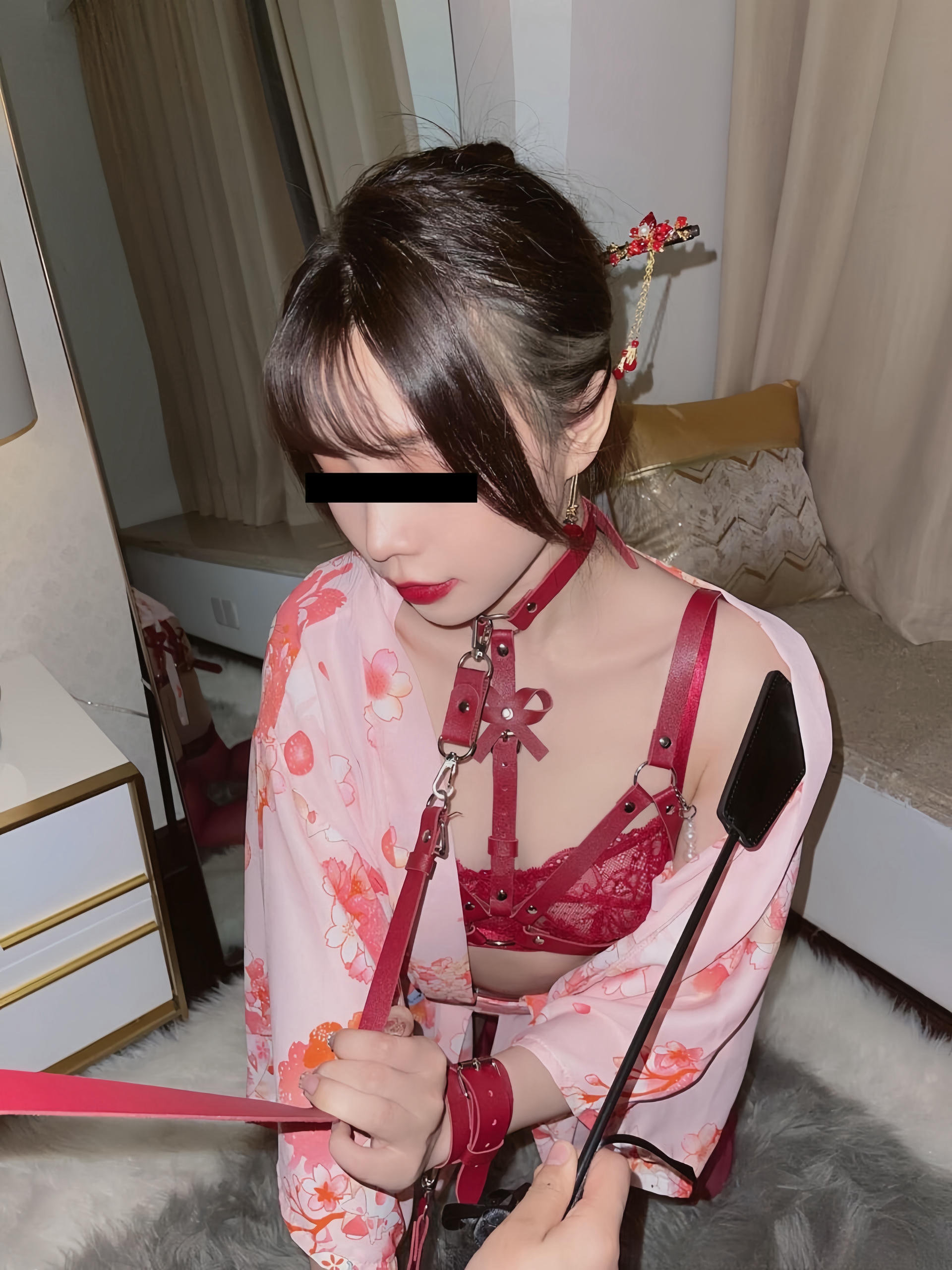徐莉芝 女君的交接[19P+1V／498MB]_第1集