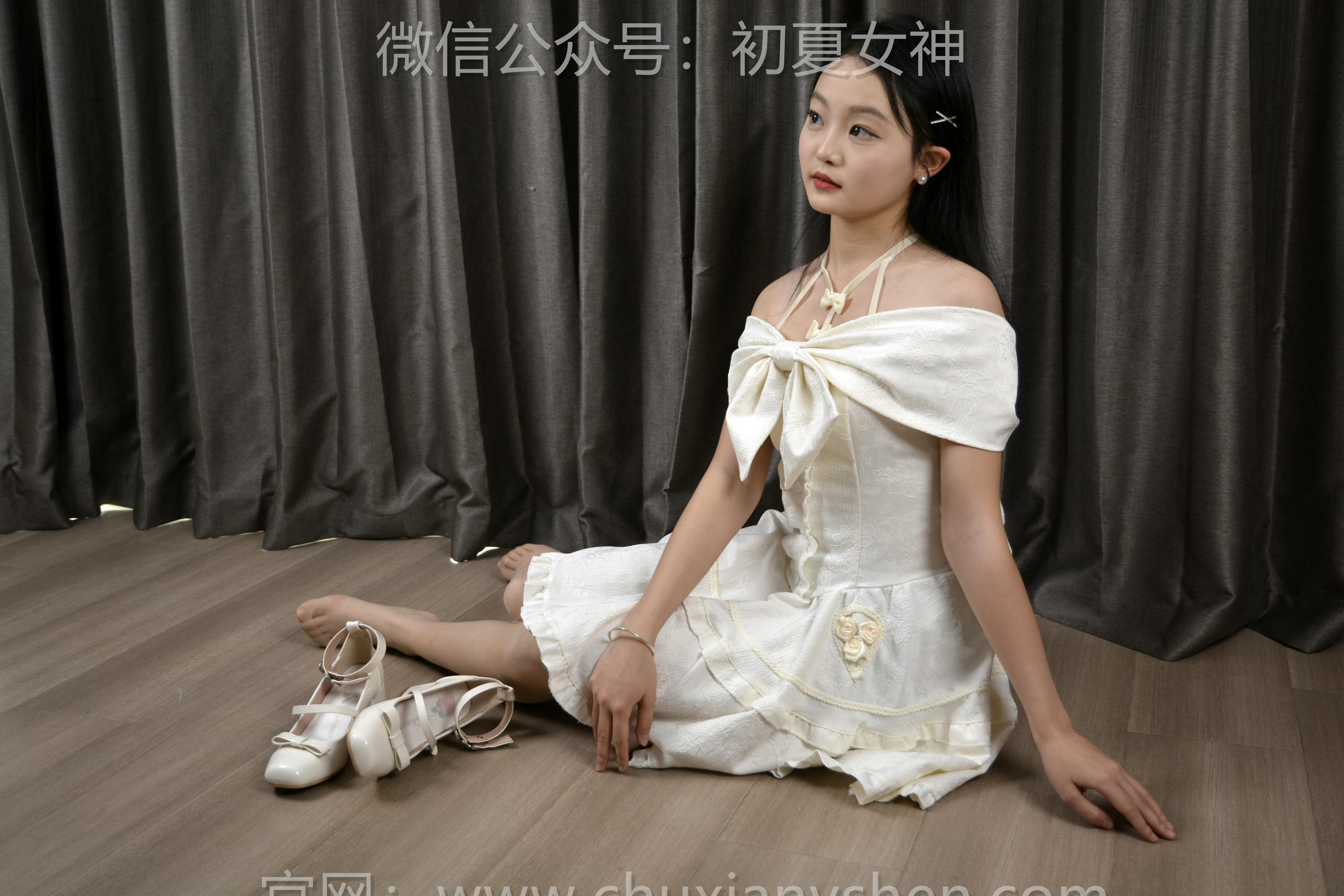 初夏女神 NO.122 双双 公主梦[140P+1V／3.26GB]_第3集