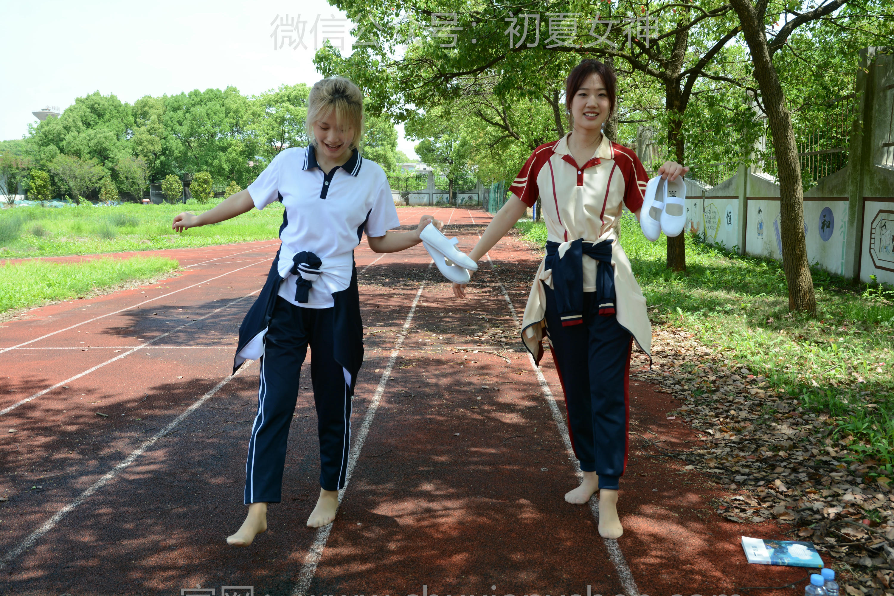 初夏女神 NO.172 幺幺、菲菲 再忆童年 [100P1V-3.88GB]_第4集