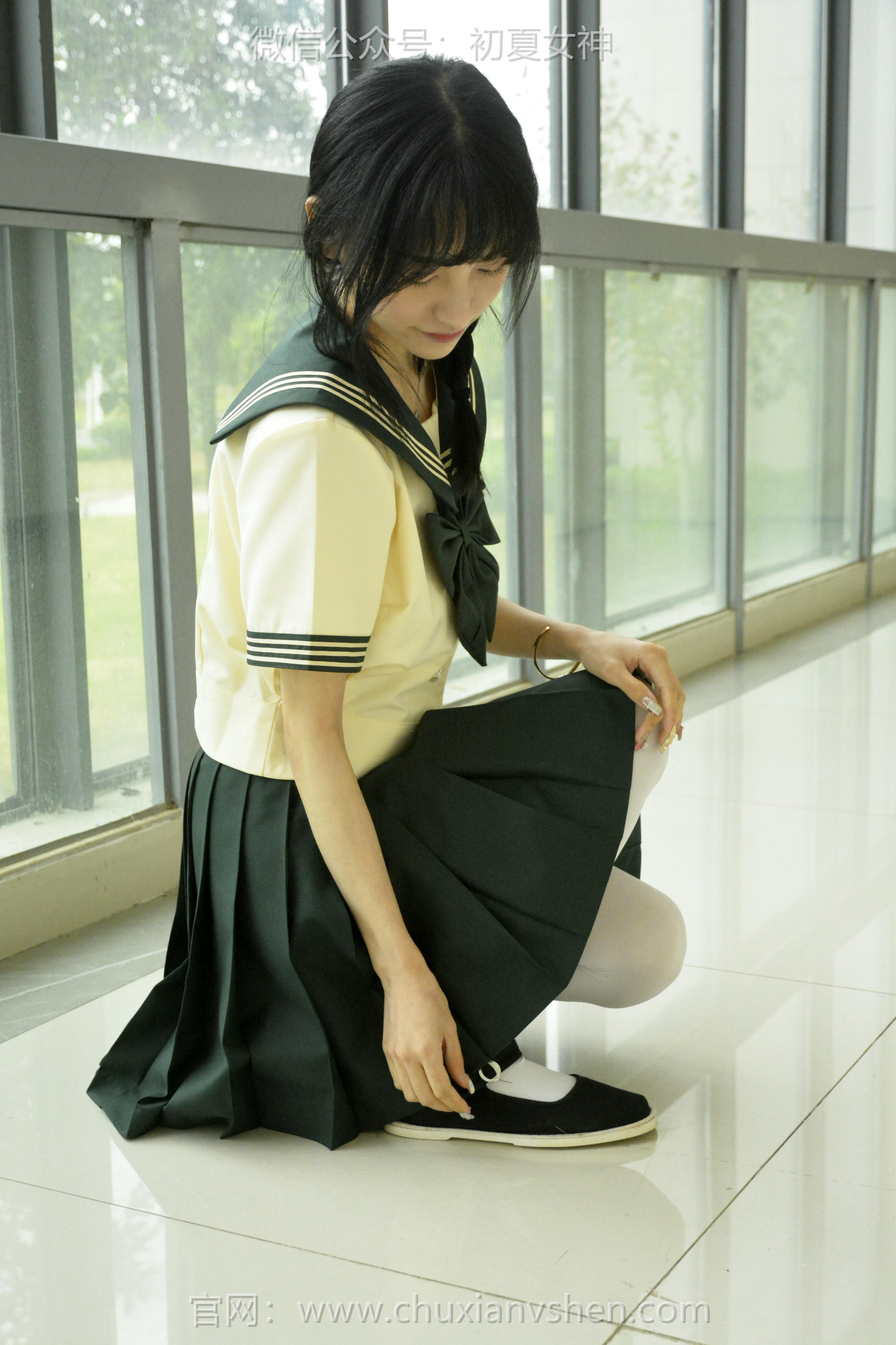 初夏女神 NO.237 柒柒~【绿色水手服】刚入手的水手服是时候展示一趟了 [140P1V 4.76 GB]_第5集