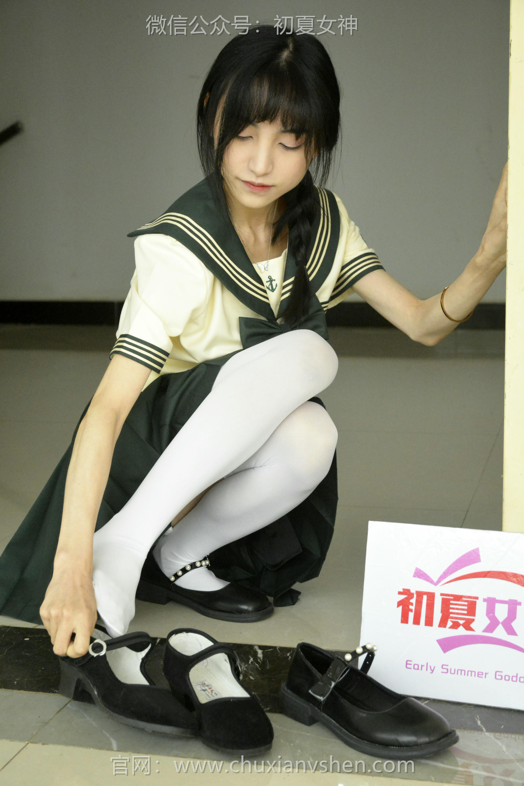 初夏女神 NO.237 柒柒~【绿色水手服】刚入手的水手服是时候展示一趟了 [140P1V 4.76 GB]_第2集