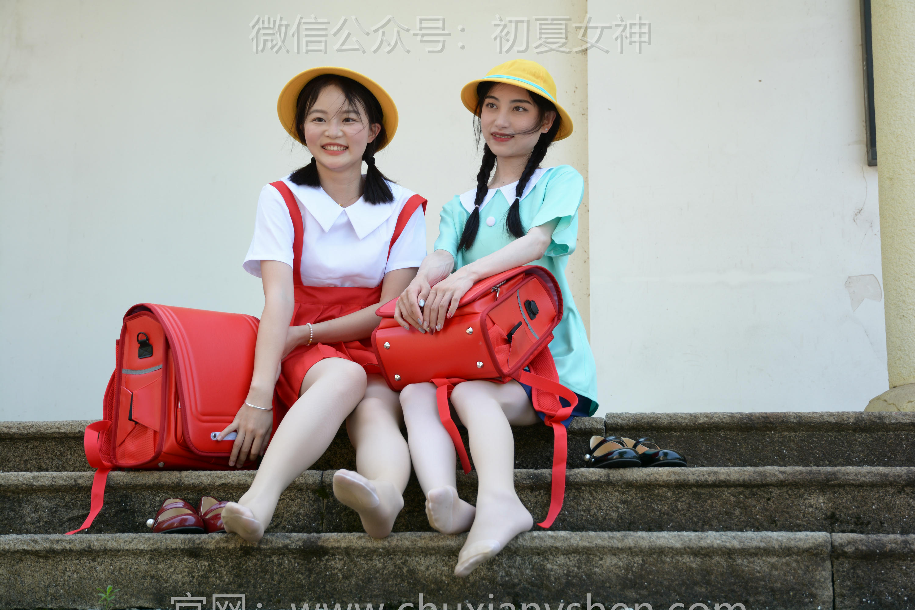初夏女神 NO.265 柒柒、双双~《丸子vs小玉》大家的童年有她们吗 [140P1V 5.94 GB]_第5集