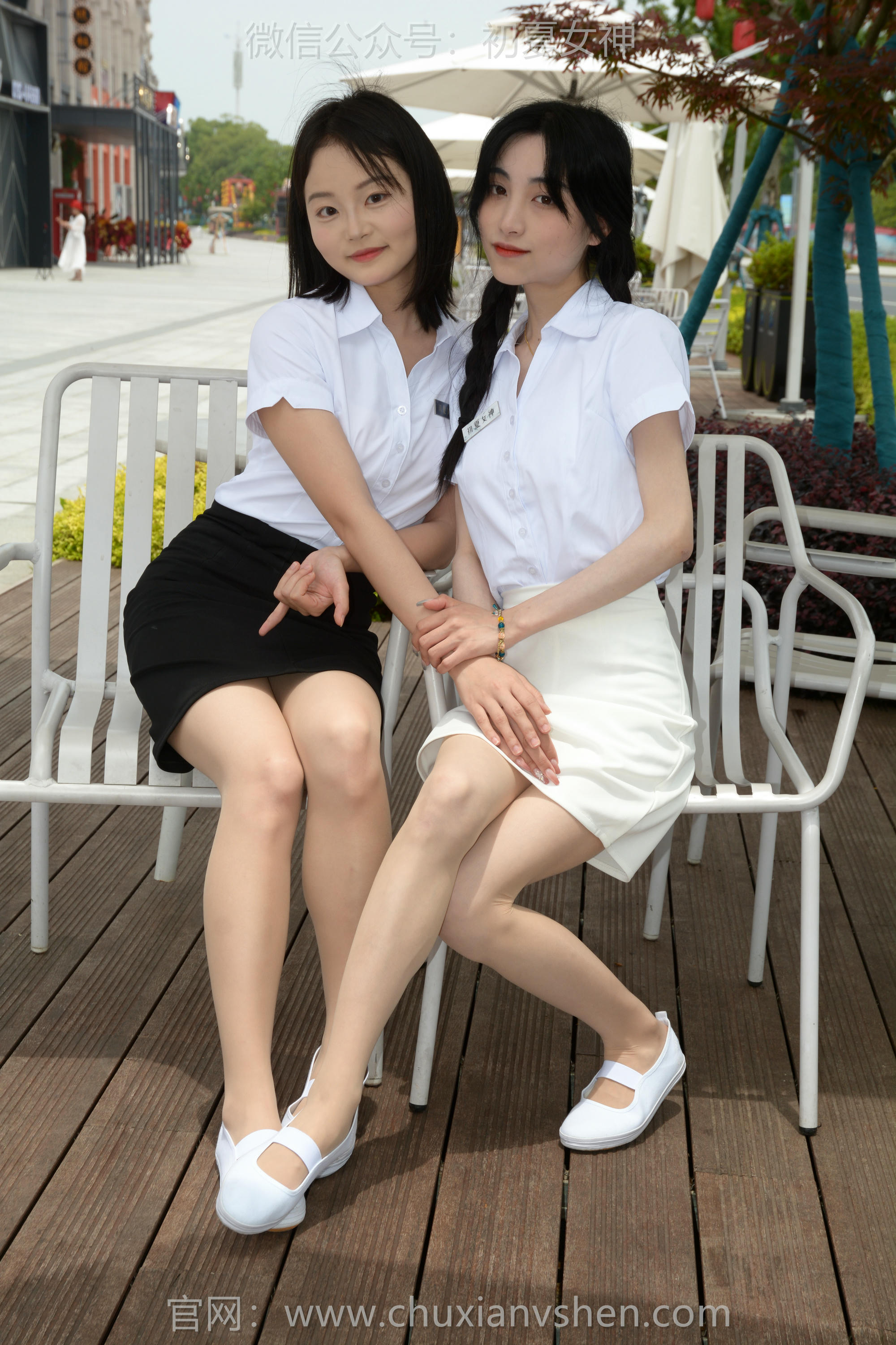 初夏女神 NO.270 柒柒、双双~《休息时间》出去跑销售还得是小白鞋轻松 [100P1V 4.00 GB]_第3集