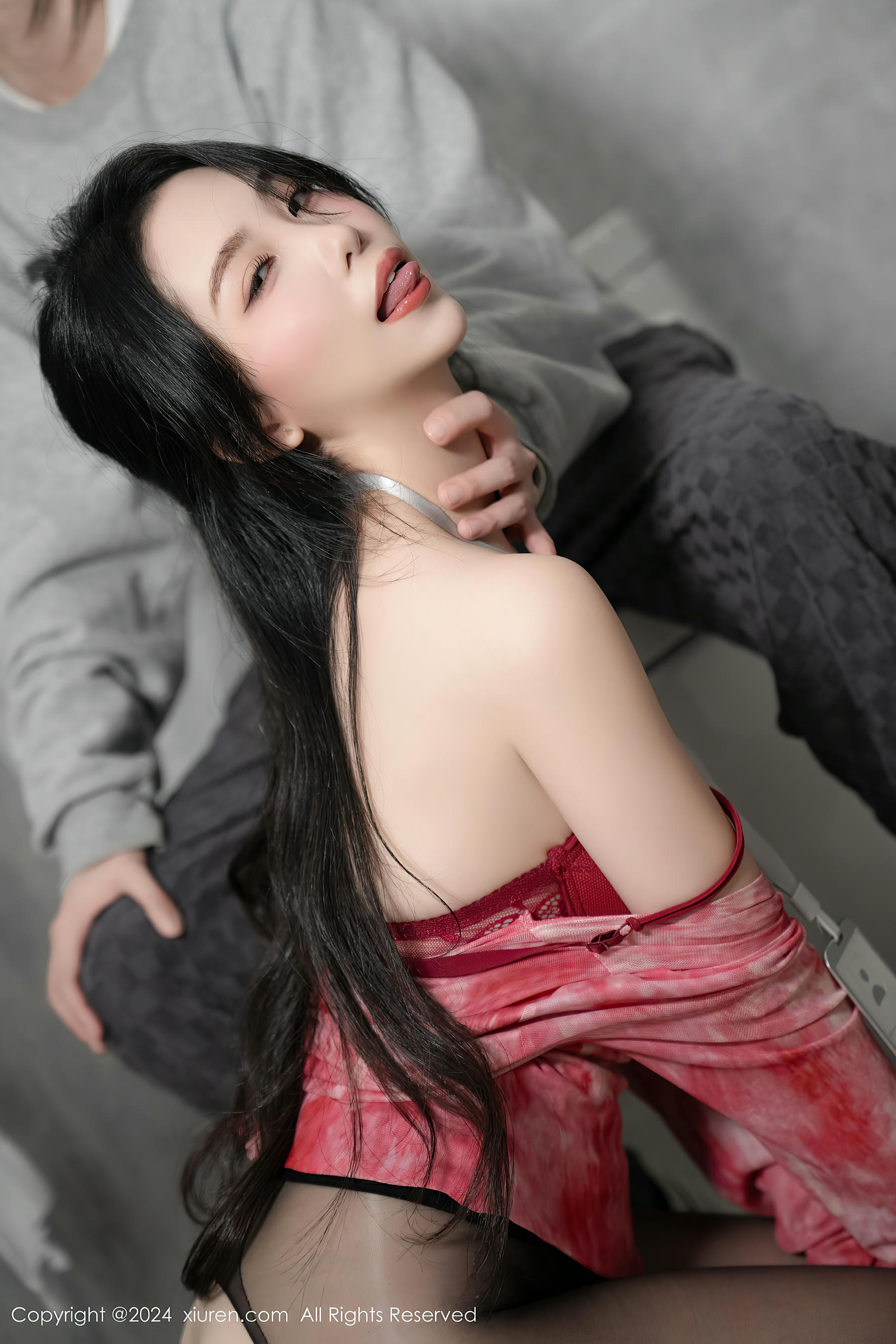 抖娘-利世 NO.158 优秀员工 [70P 697MB]_第3集