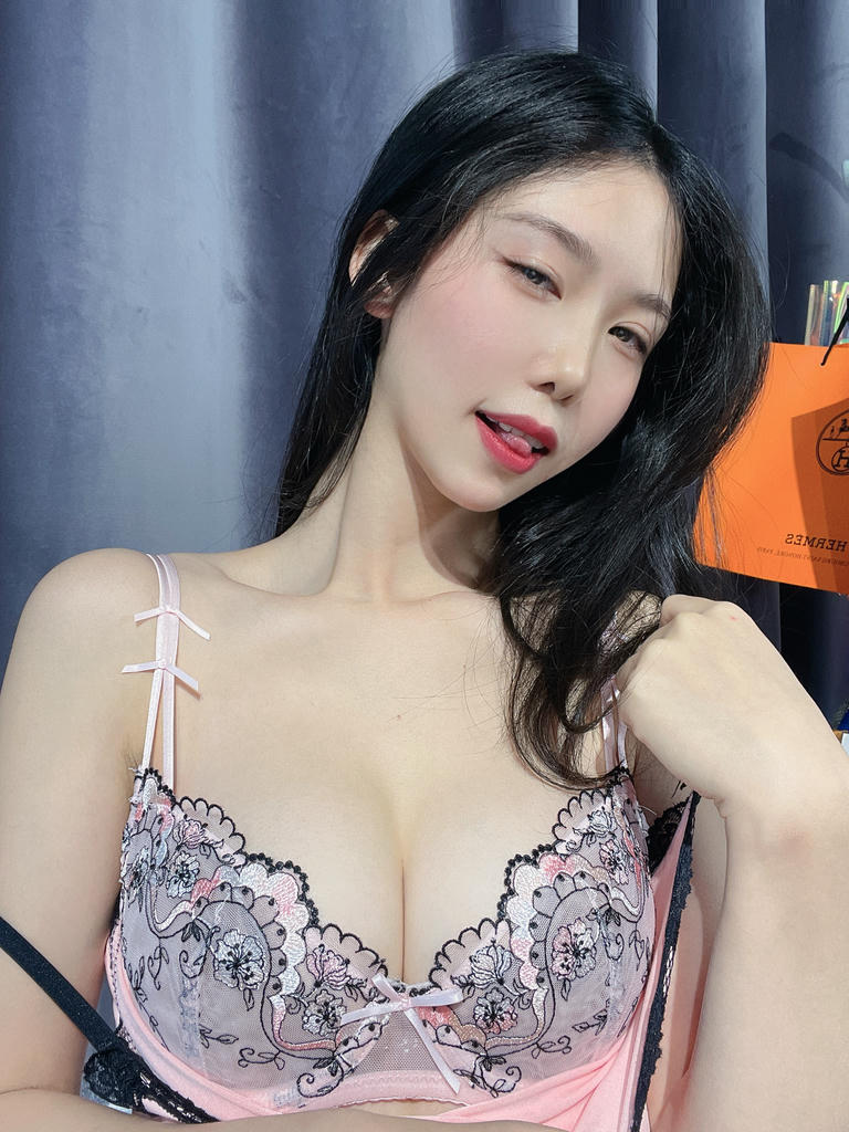抖娘-利世 NO.159 粉嫩女友 [16P-56MB ]_第1集