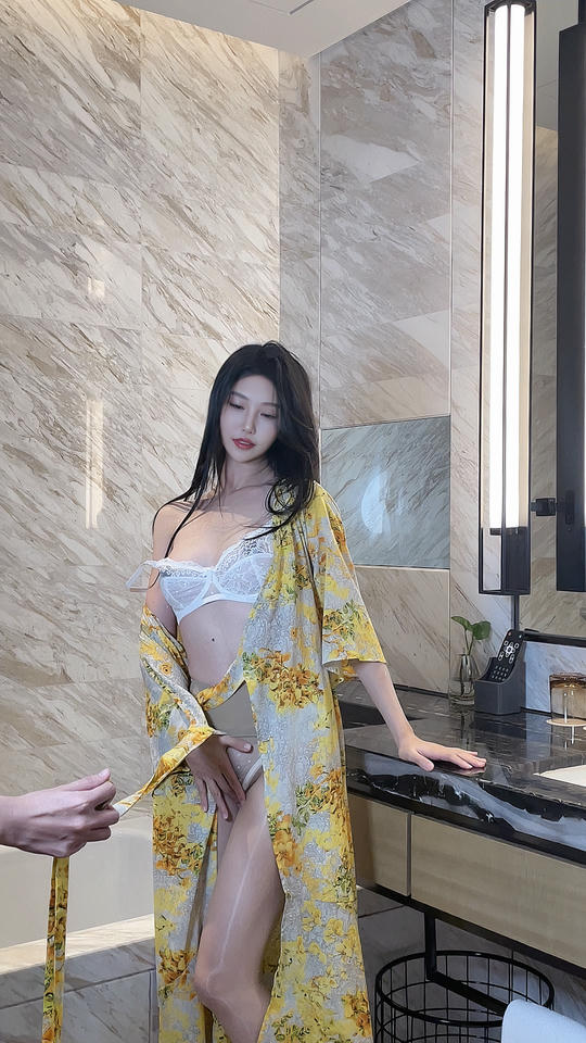 抖娘-利世 NO.160 出轨女友现场[20P-57.9M]_第1集