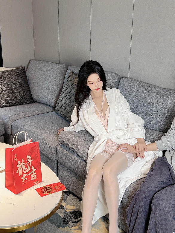 抖娘-利世 NO.170 龙年大吉[36P 1V 360.9M]_第1集