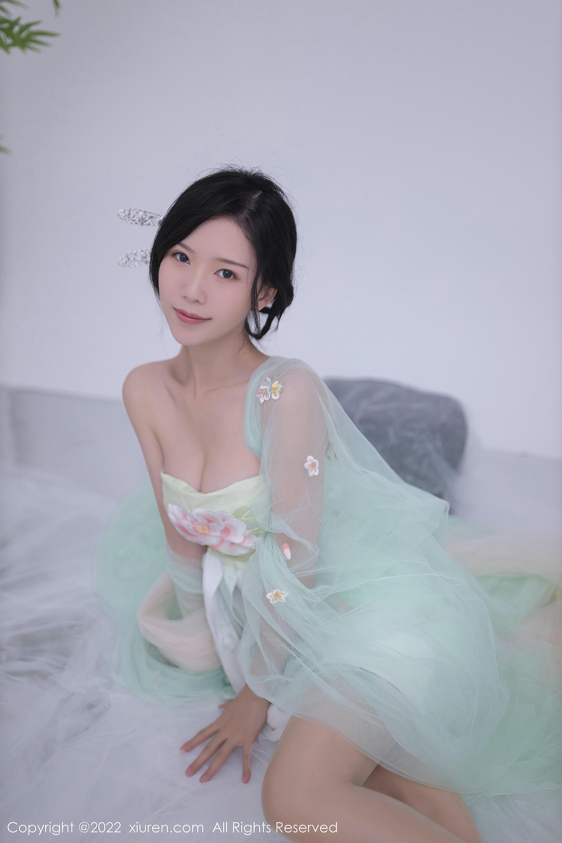 XIUREN秀人网 2022.07.27 NO.5345 抖娘利世[73P]_第1集