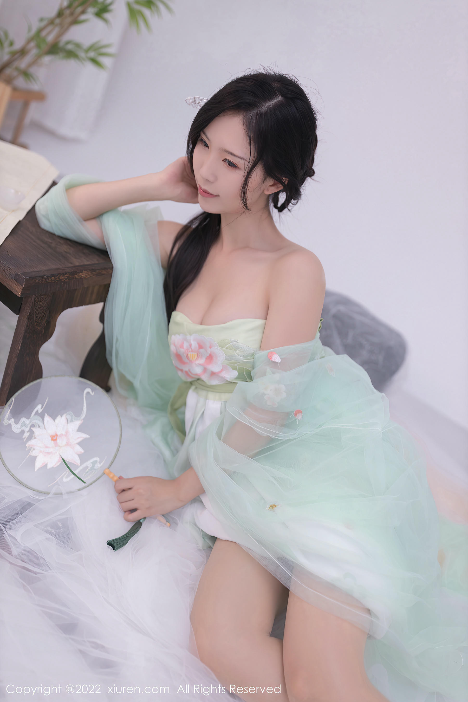 XIUREN秀人网 2022.07.27 NO.5345 抖娘利世[73P]_第1集