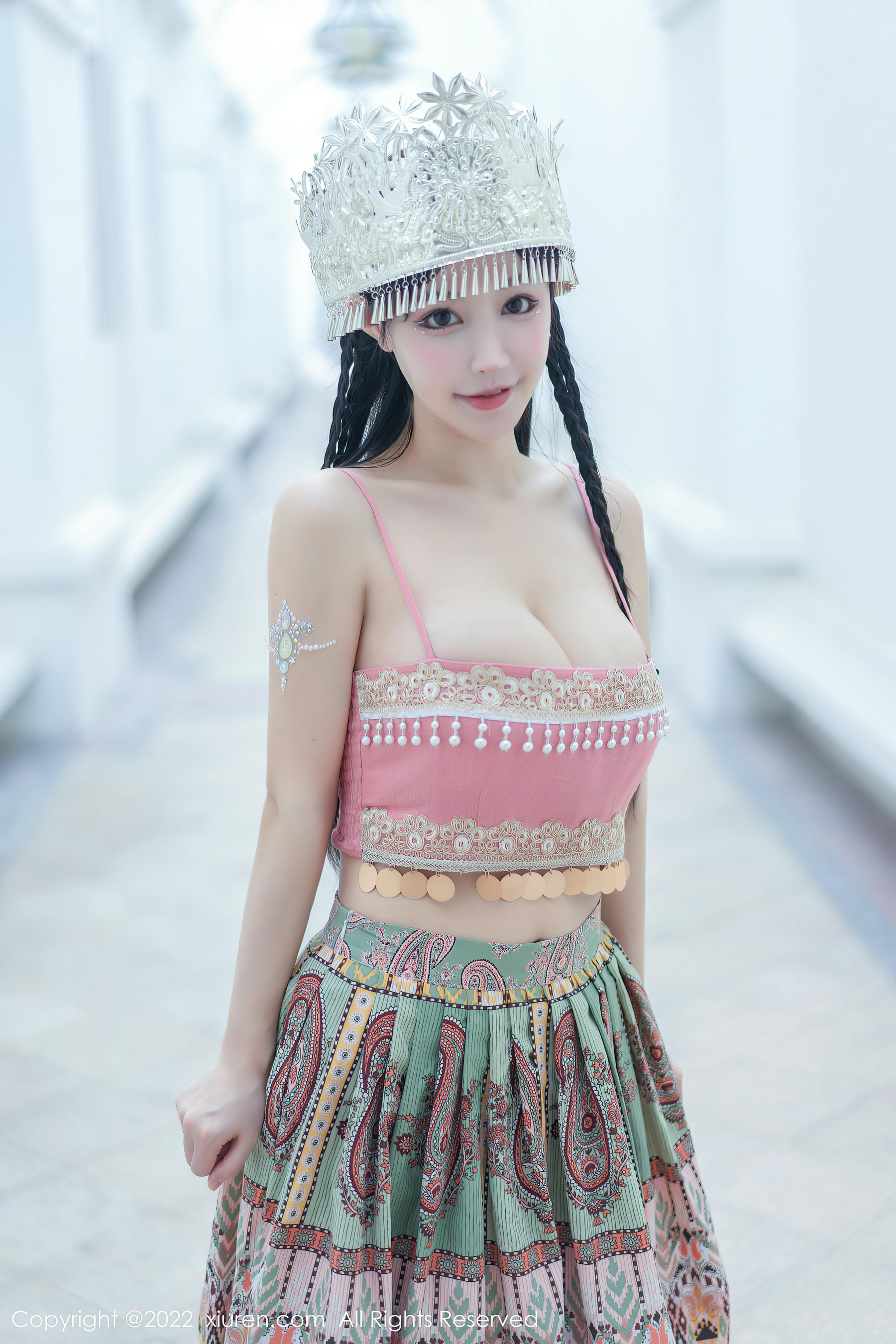 XIUREN秀人网 2022.09.20 NO.5615 朱可儿Flora 西双版纳旅拍 [70+1P658M]_第1集