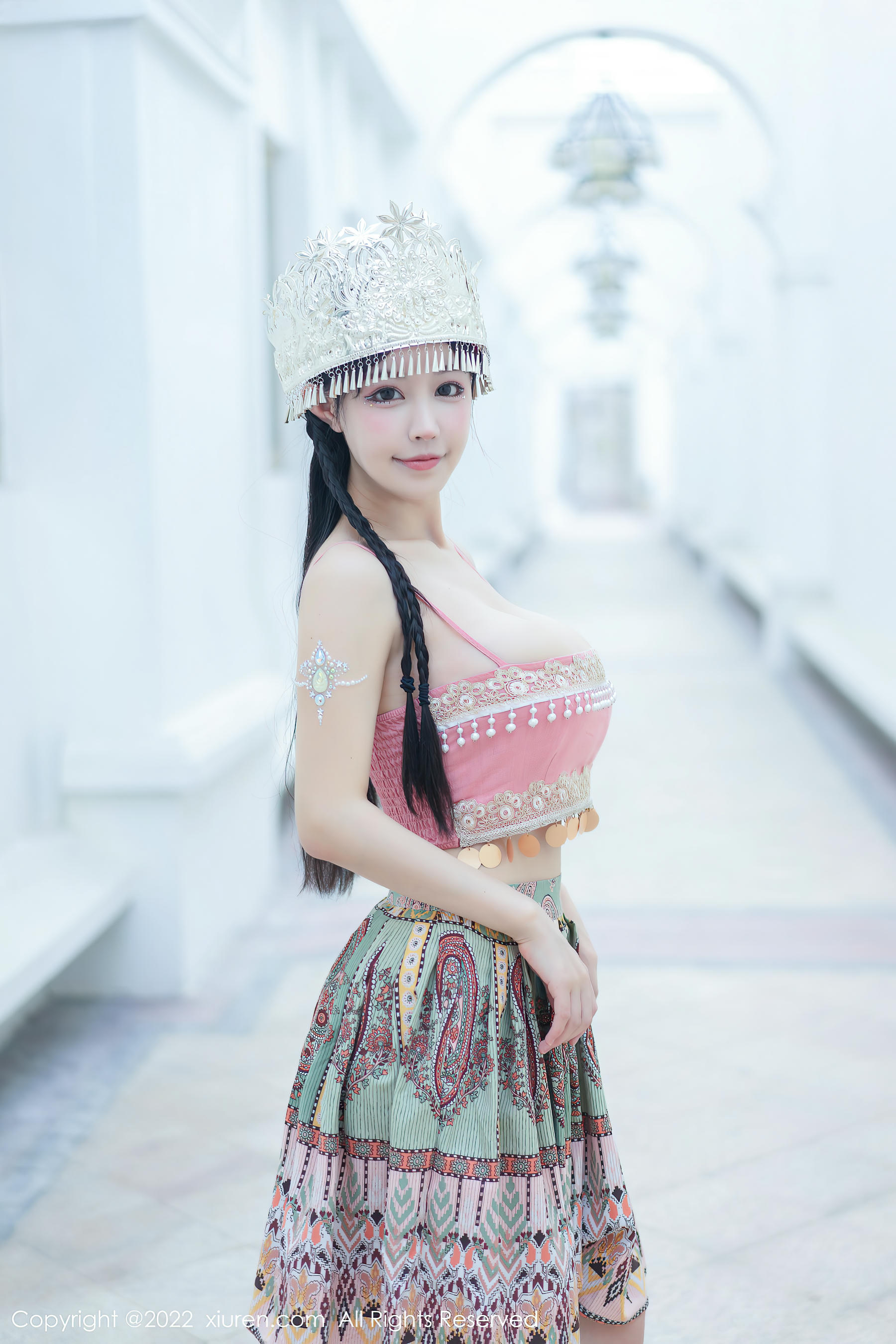 XIUREN秀人网 2022.09.20 NO.5615 朱可儿Flora 西双版纳旅拍 [70+1P658M]_第1集