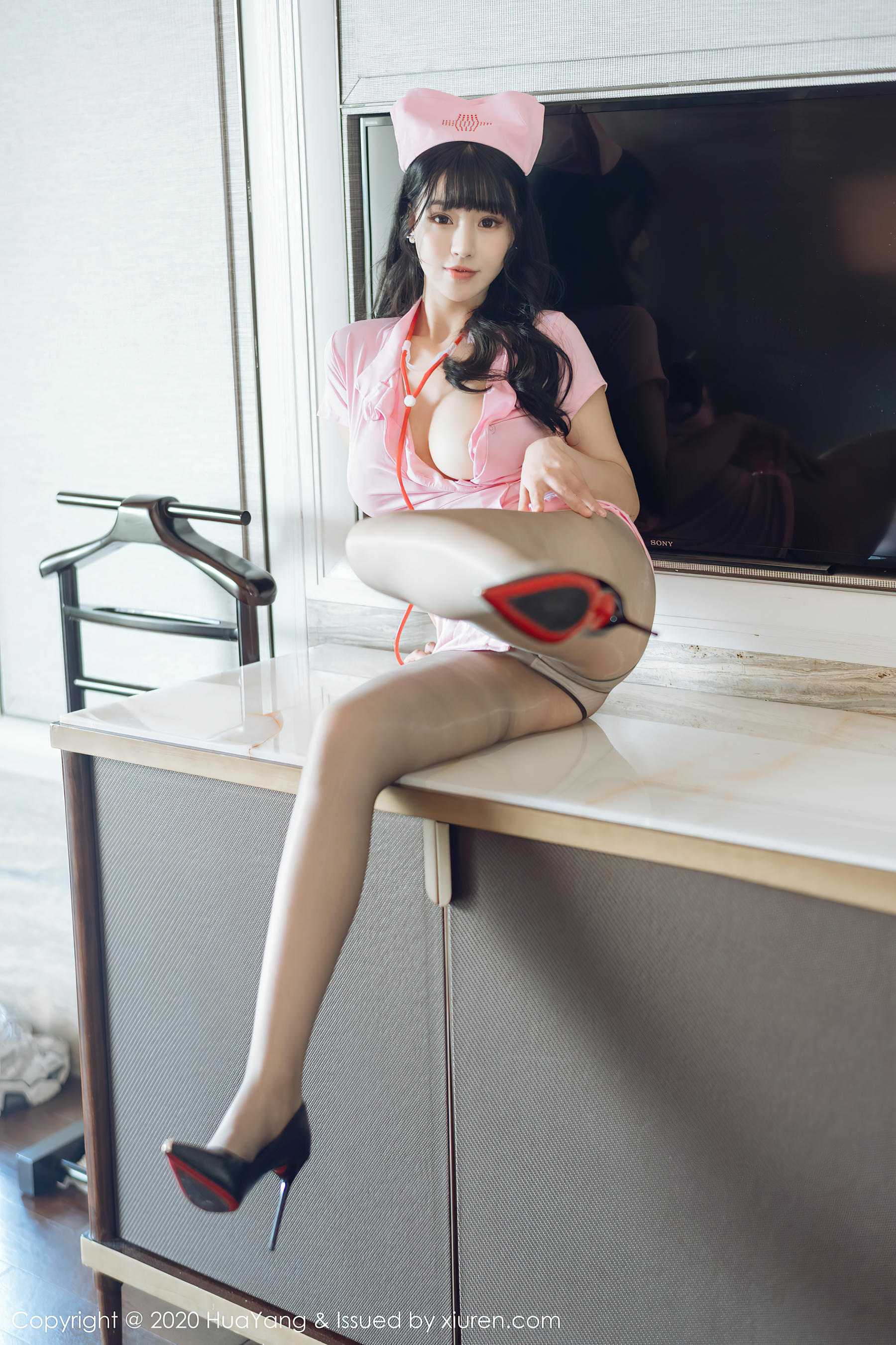 HuaYang花漾 2020.10.10 VOL.302 朱可儿Flower[49+1P／511MB]_第2集