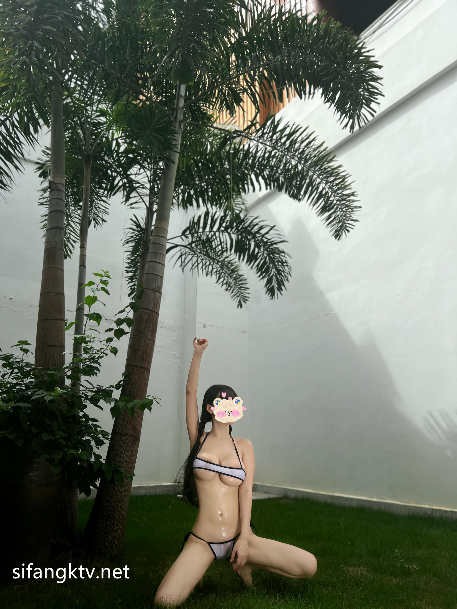 朱可儿 泳衣 [103P2V-3.03G]_第2集