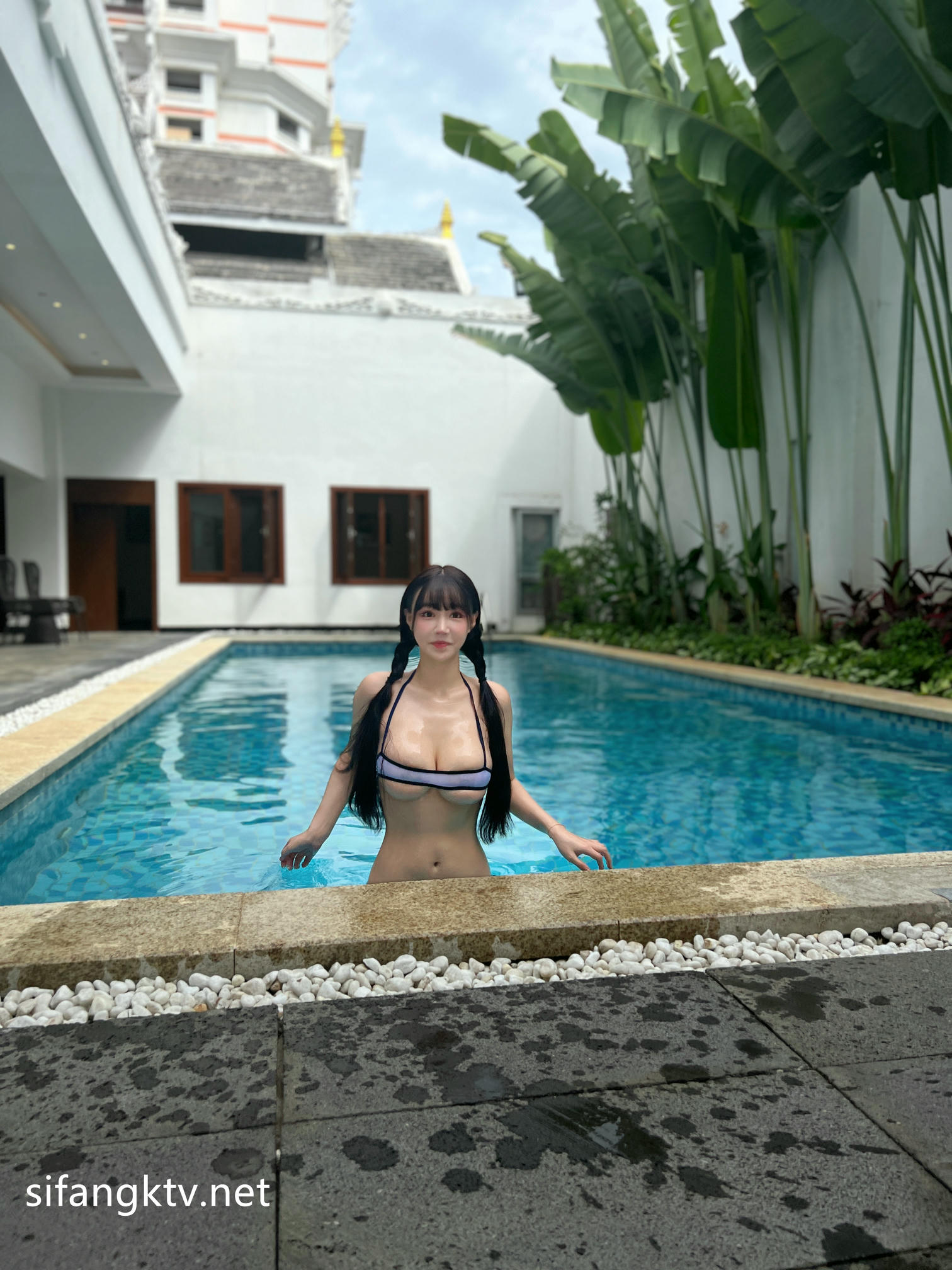 朱可儿 泳衣 [103P2V-3.03G]_第3集