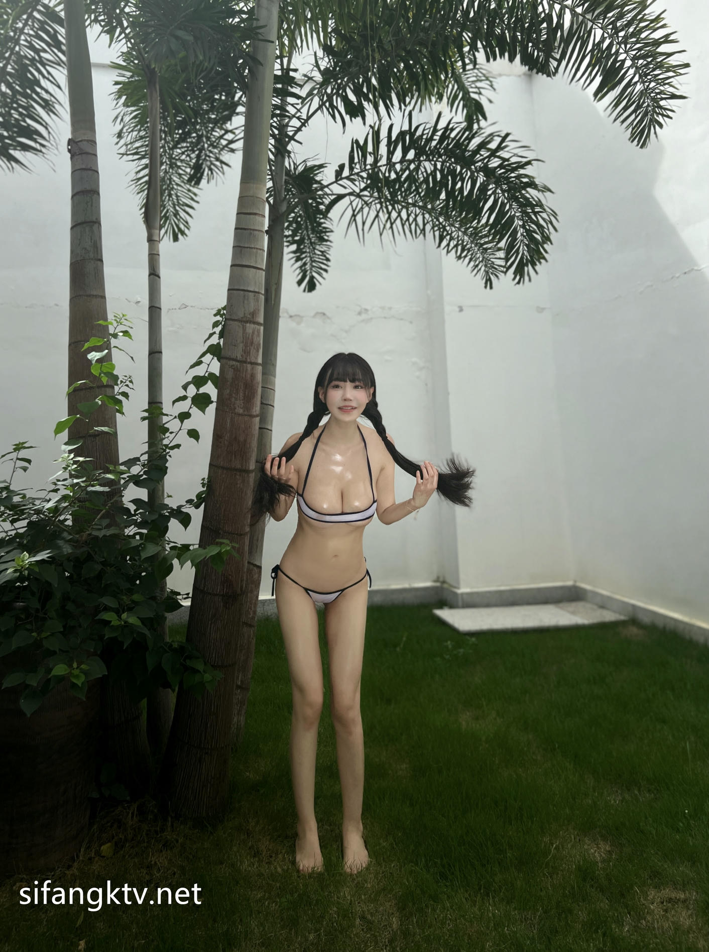 朱可儿 泳衣 [103P2V-3.03G]_第5集