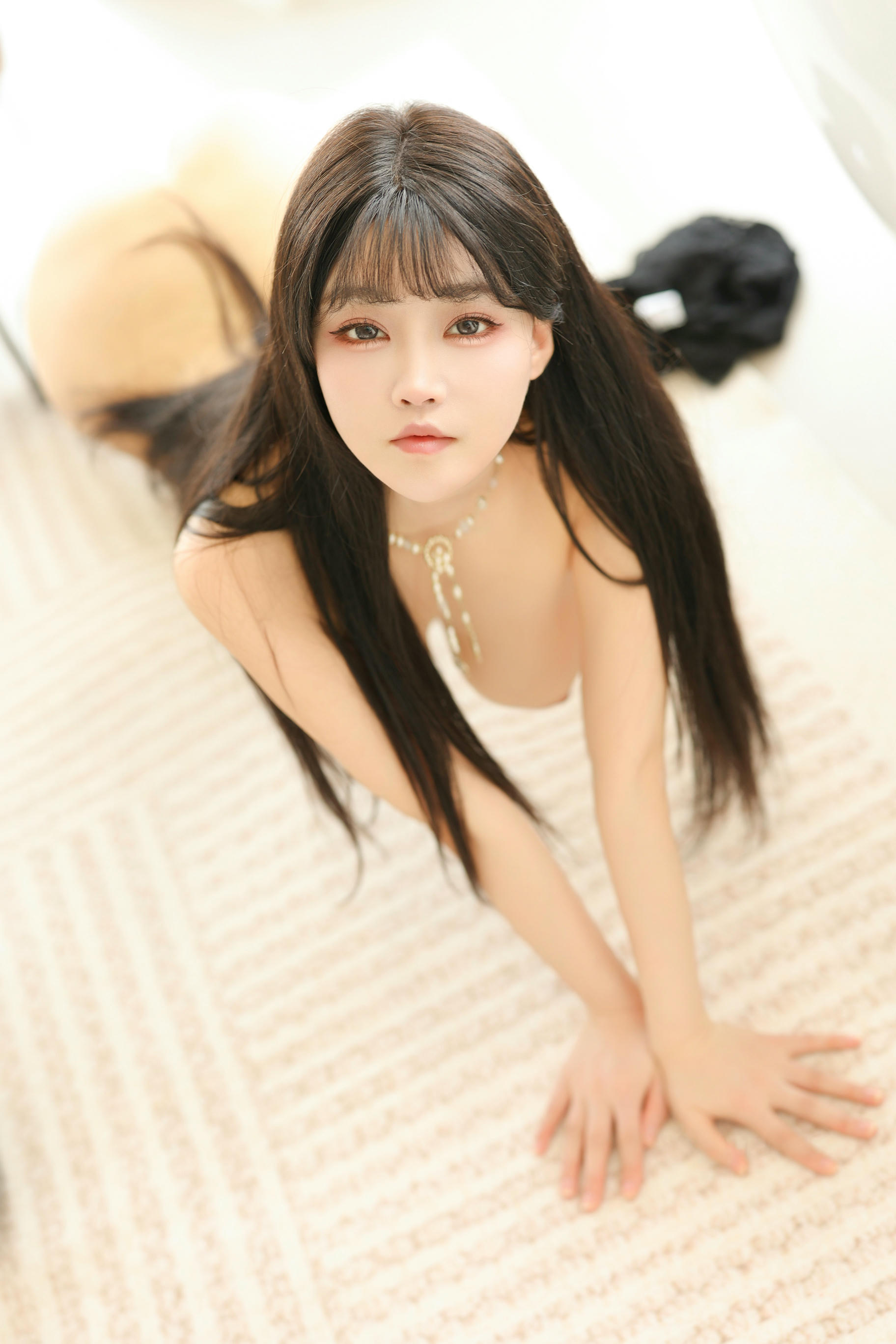 朱可儿 黑色情趣 [75P／423MB]_第4集