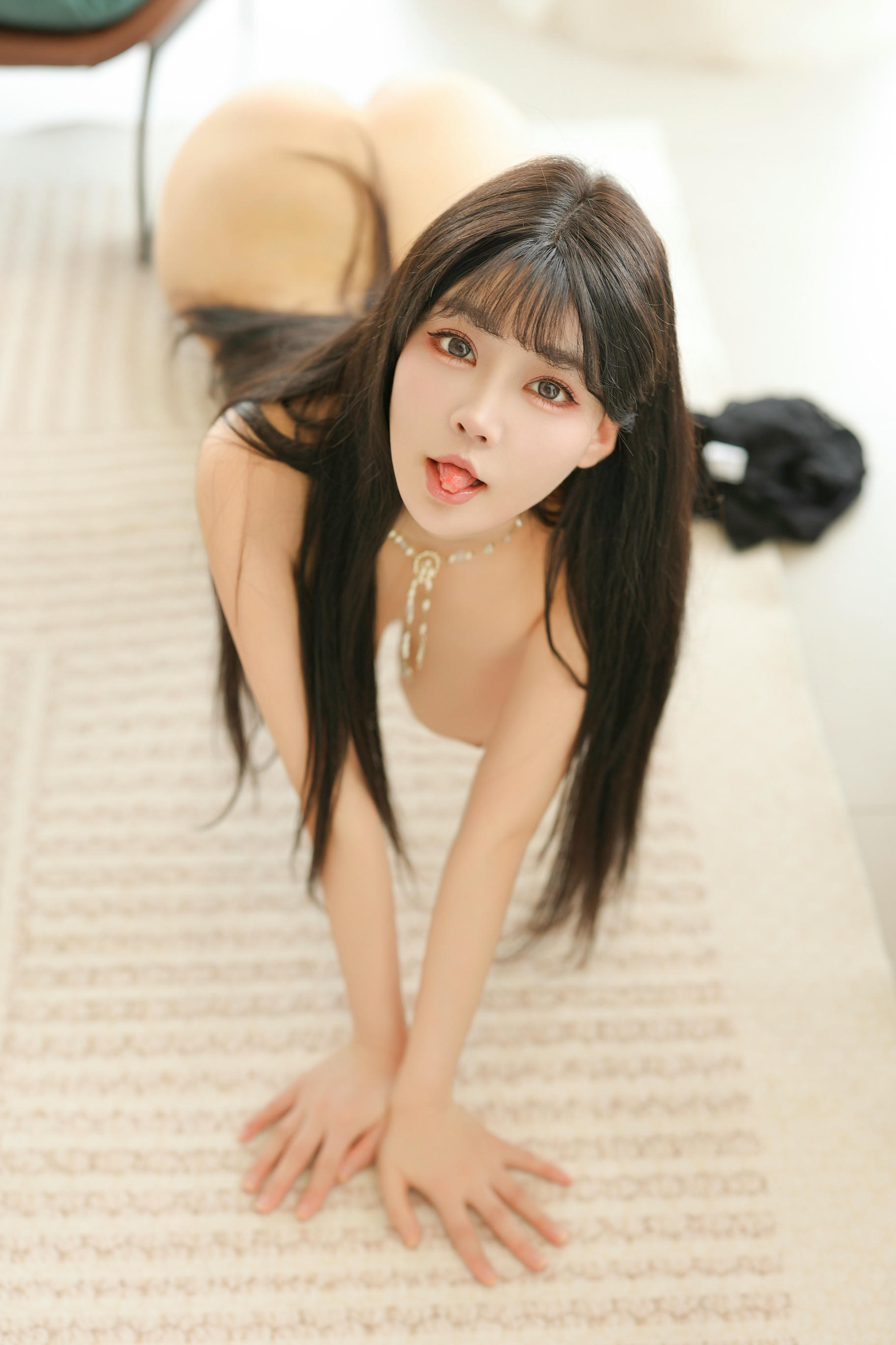 朱可儿 黑色情趣 [75P／423MB]_第4集