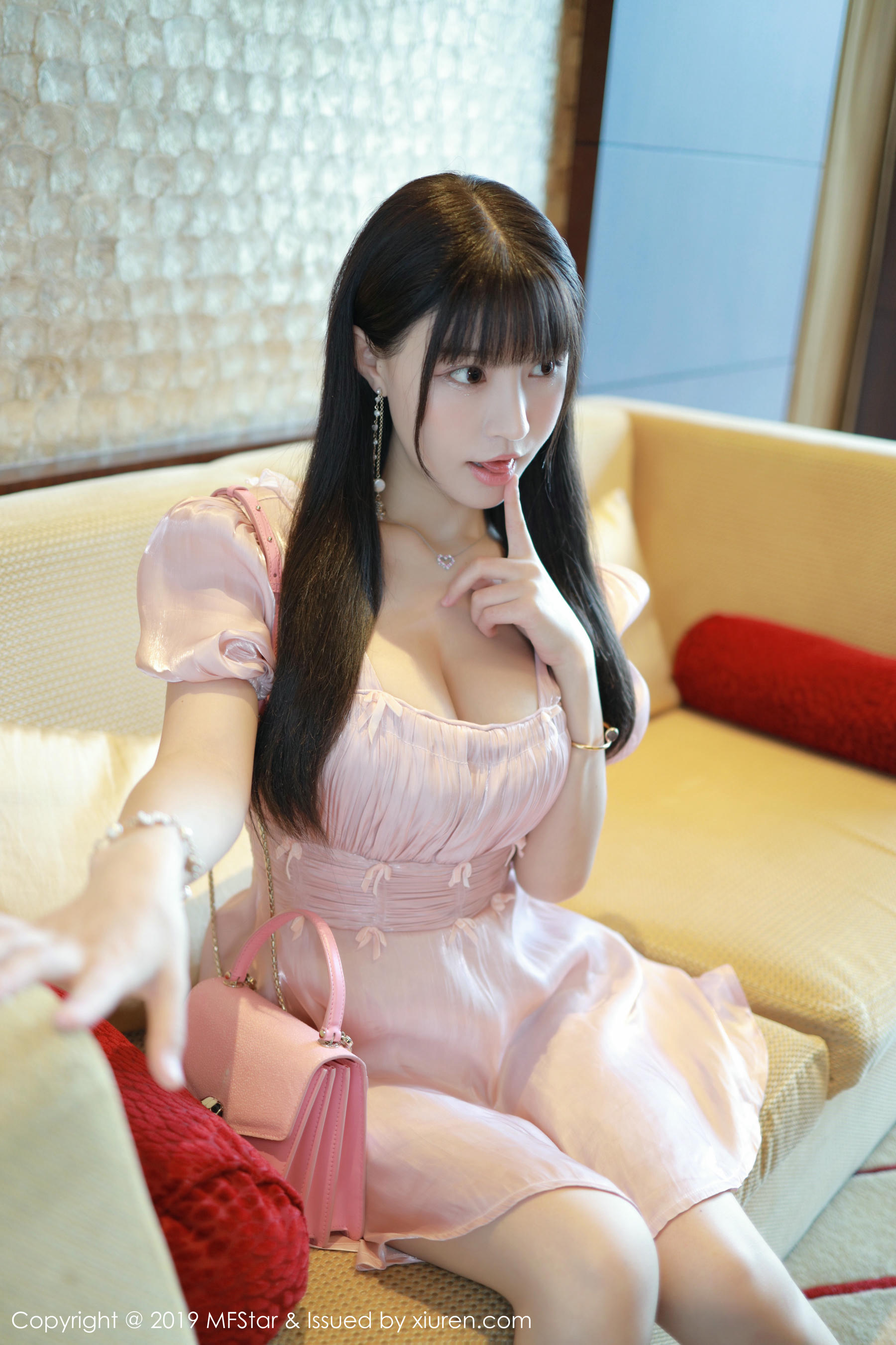 MFStar模范学院 2019.09.30 VOL.217 Flower朱可儿[90+1P／233M]_第1集