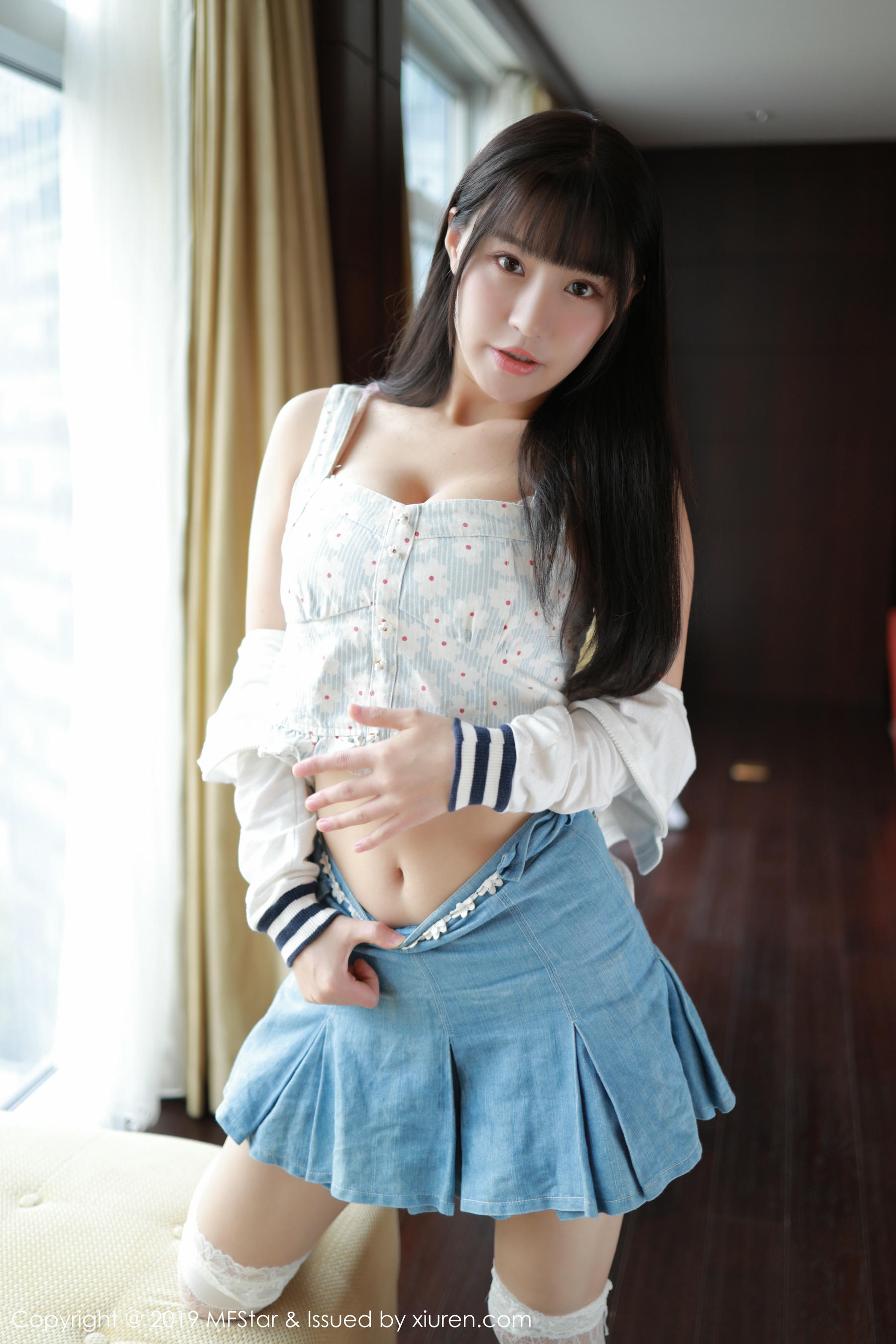 MFStar模范学院 2019.11.25 VOL.233 Flower朱可儿[77+1P／165M]_第1集