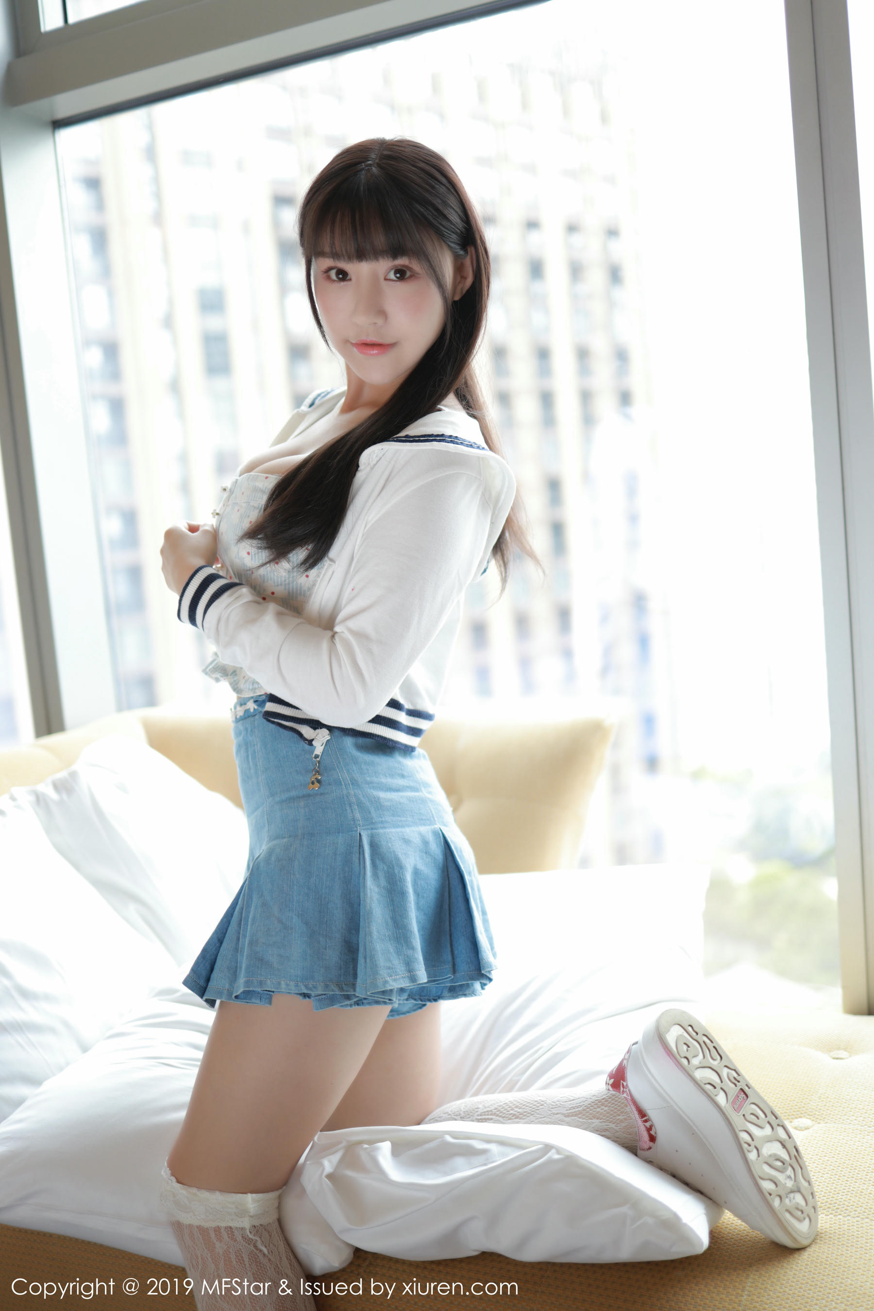 MFStar模范学院 2019.11.25 VOL.233 Flower朱可儿[77+1P／165M]_第1集