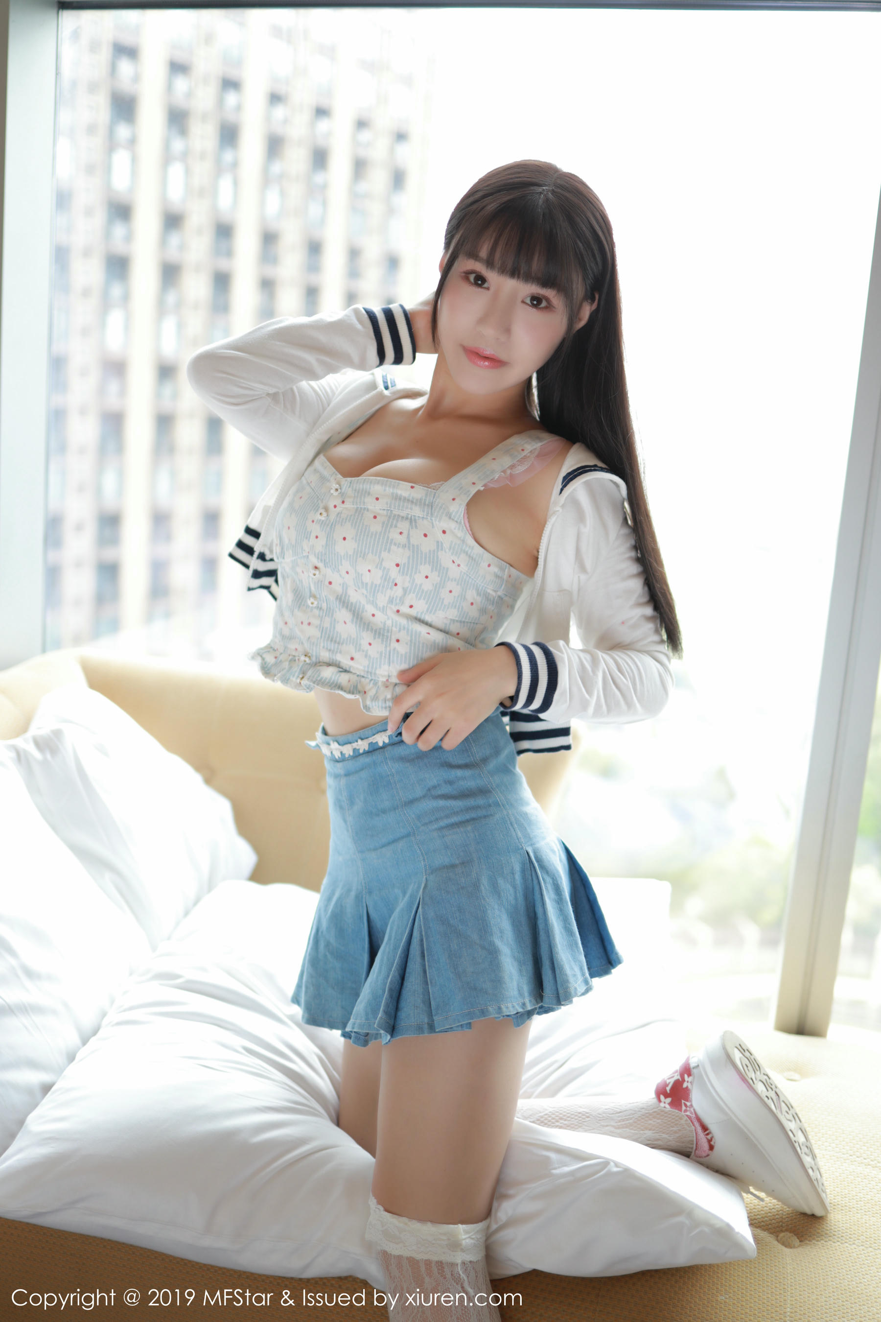 MFStar模范学院 2019.11.25 VOL.233 Flower朱可儿[77+1P／165M]_第1集