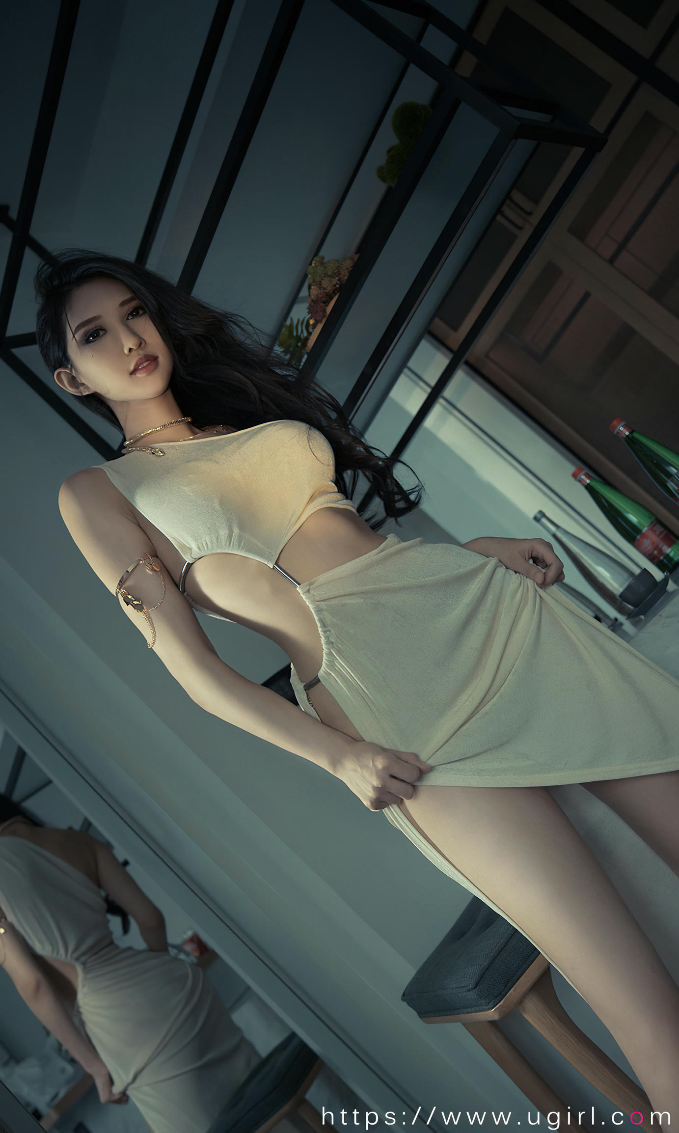 065_Ugirls爱尤物 2022 NO.2425 梦影重逢 葛征Model[35P／74.2MB]_第1集