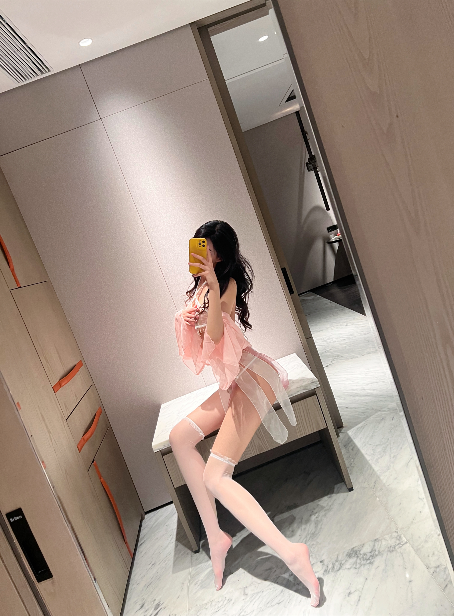 071_葛征GEZHENG 御姐仙女腿精 [20P／242MB]_第1集