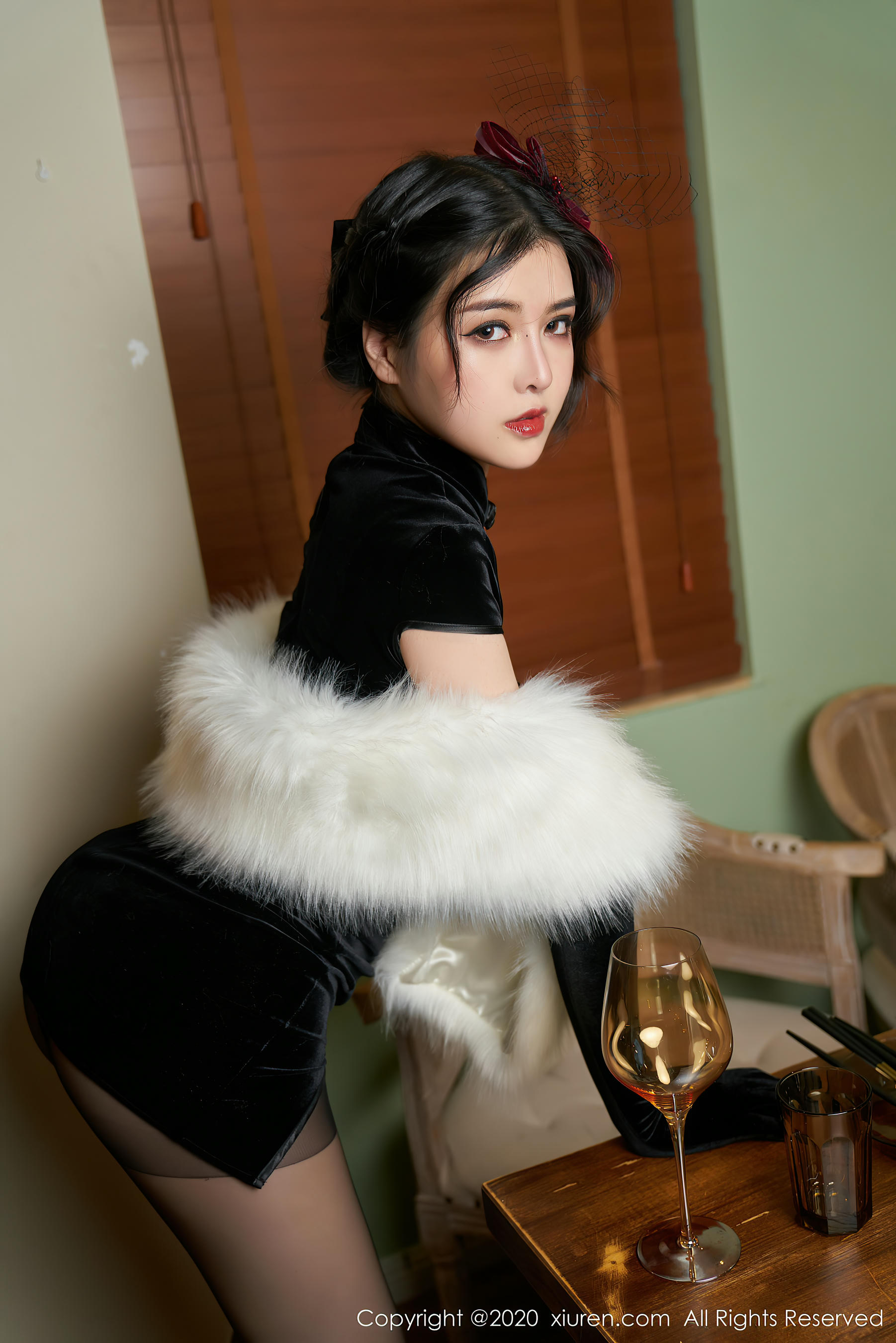 XIUREN秀人网  2020.10.19 NO.2669 韩静安[70+1P／744MB]_第1集