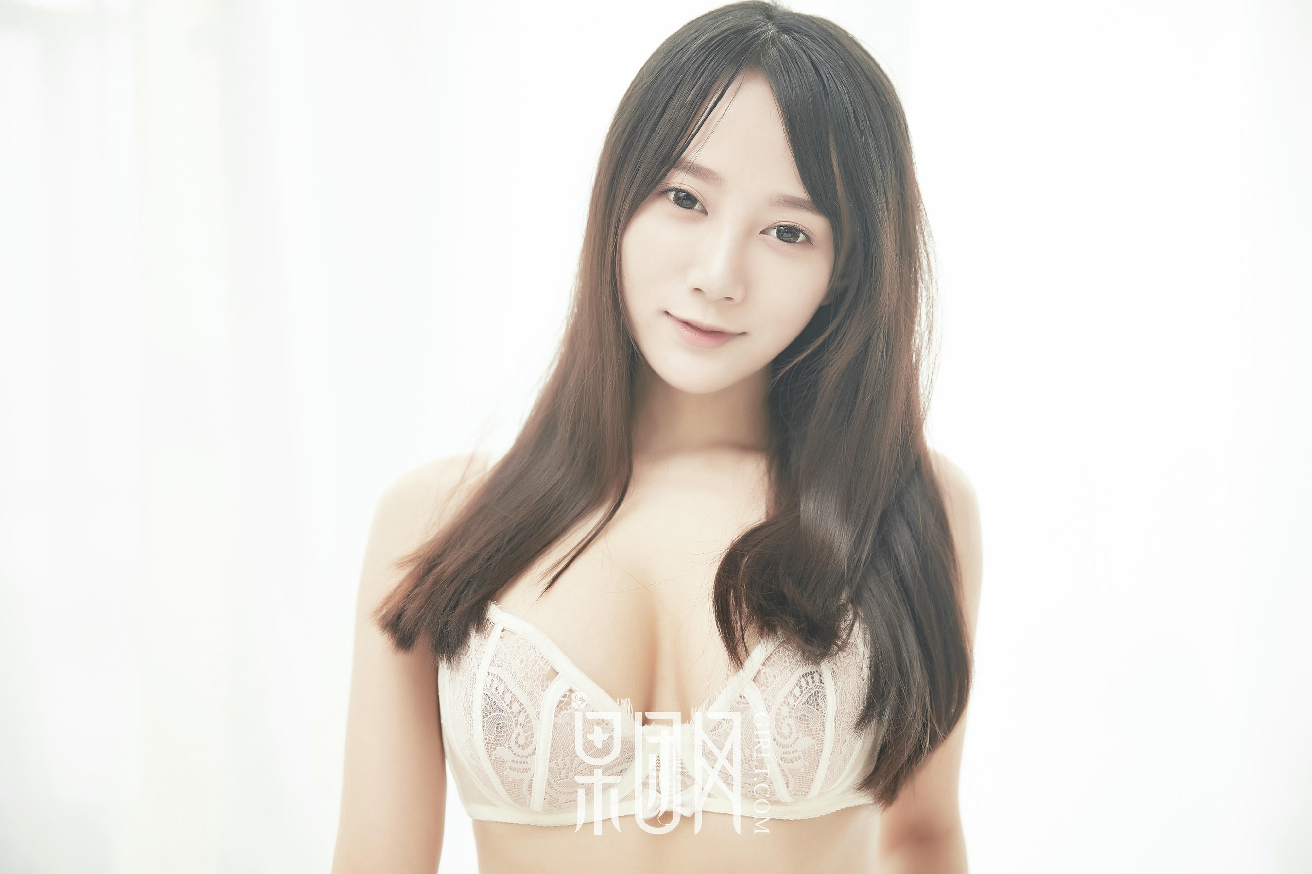Girlt果团网 2018.01.06 NO.116 何嘉颖[53P408M]_第2集