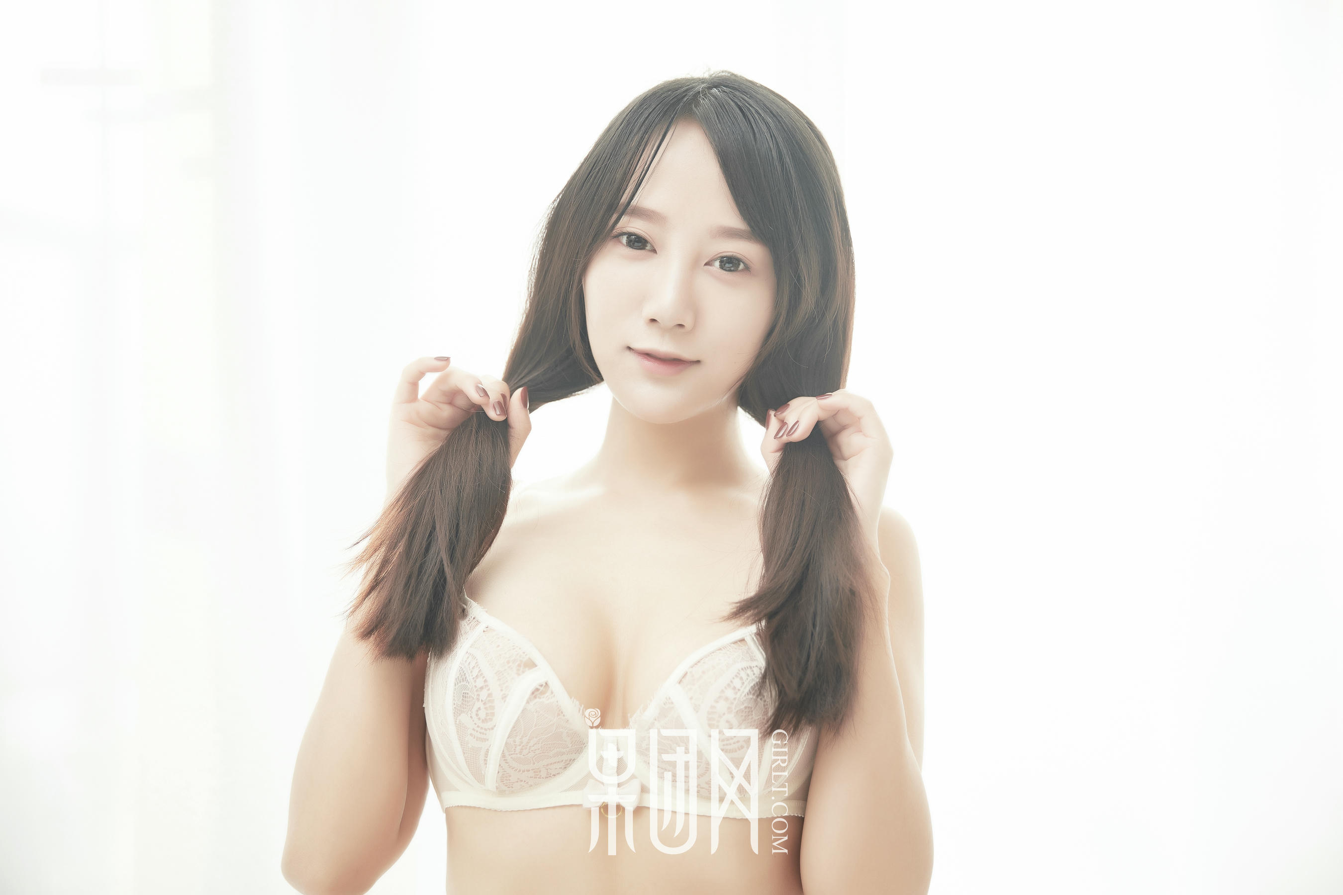 Girlt果团网 2018.01.06 NO.116 何嘉颖[53P408M]_第2集