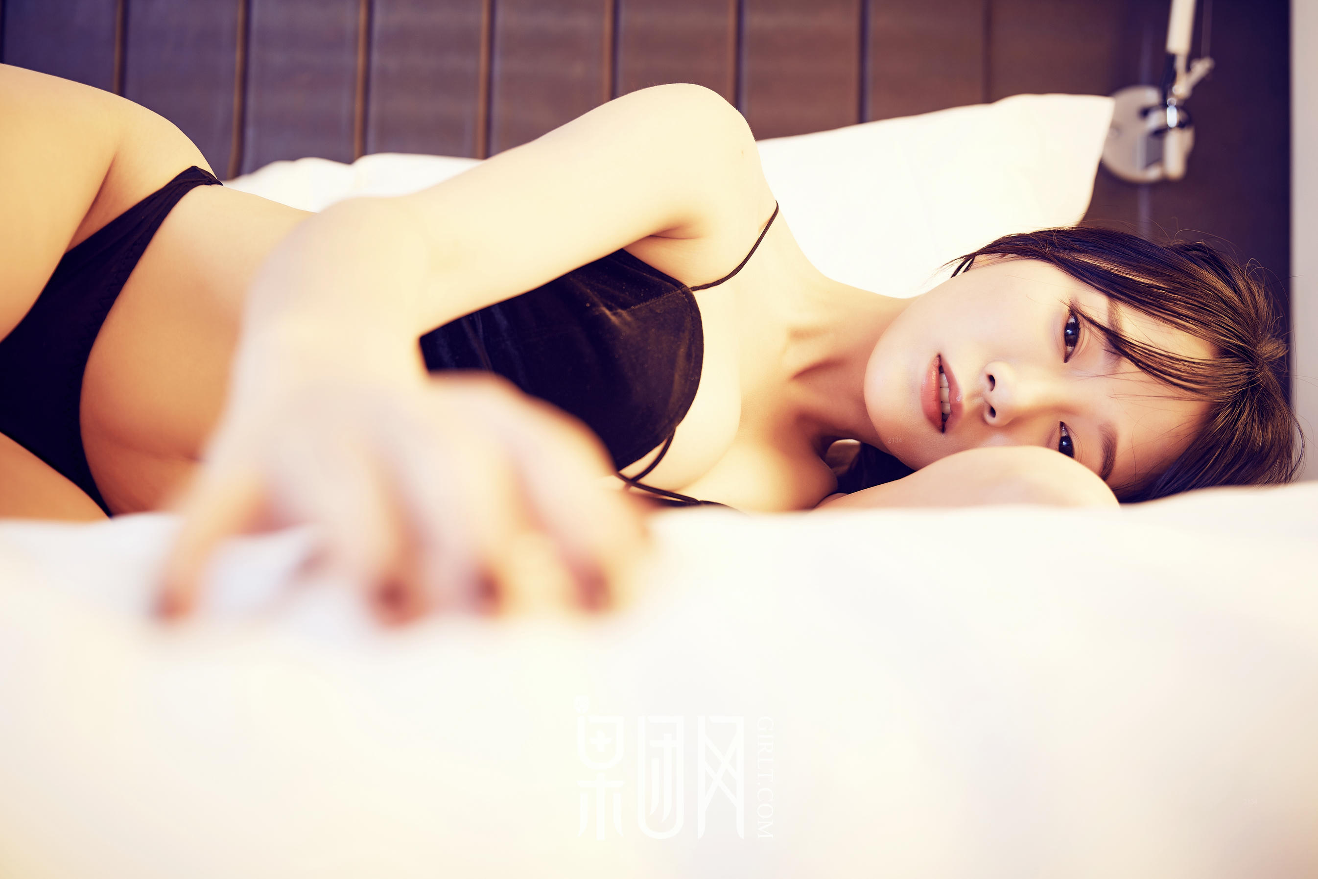 Girlt果团网 2018.02.10 NO.126 何嘉颖[64P632M]_第2集
