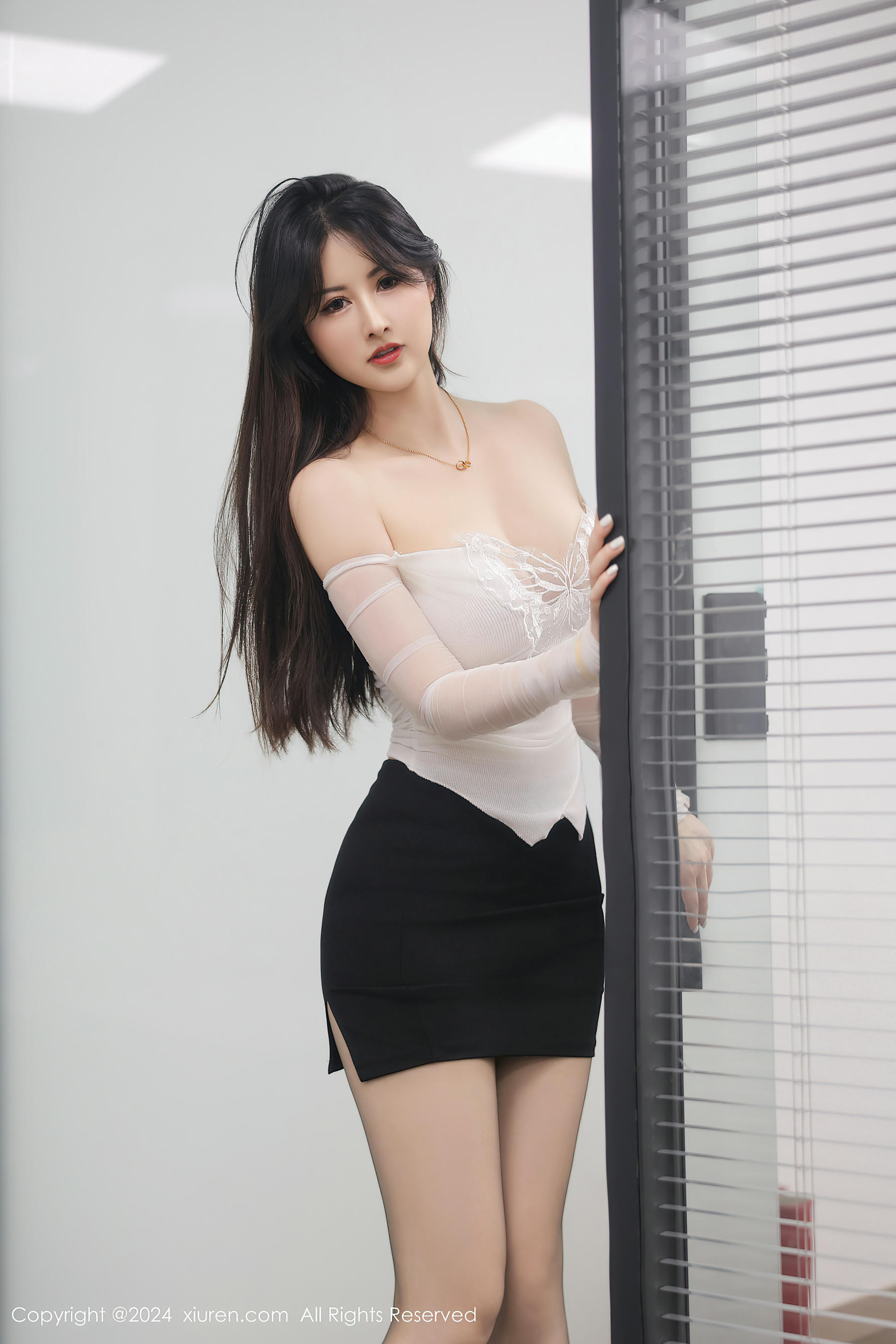 XIUREN秀人网 2024.06.27 NO.8766 诗诗kiki[81+1P／695MB]_第1集