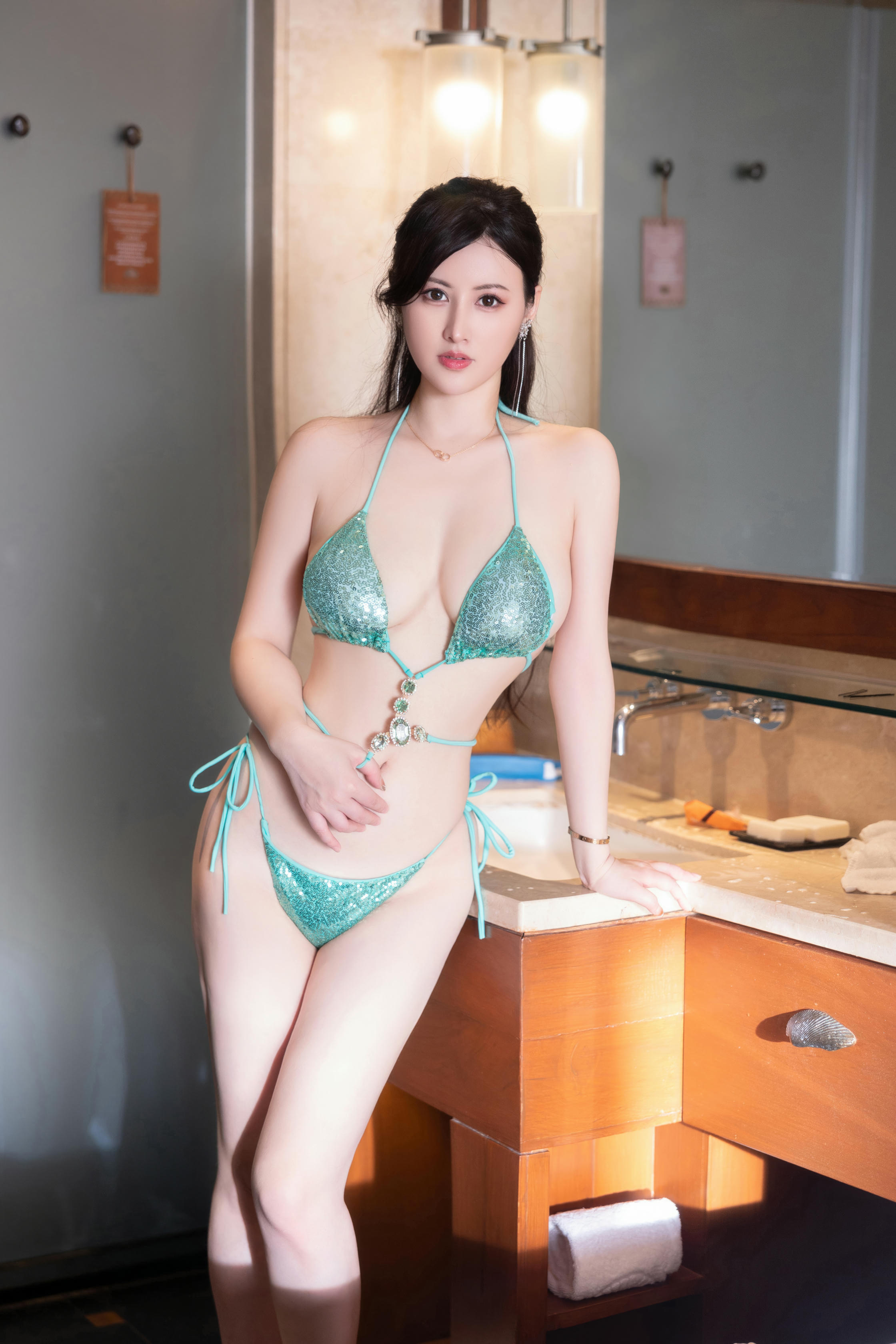 诗诗kiki 绿色比基尼 [78P1.34GB]_第3集