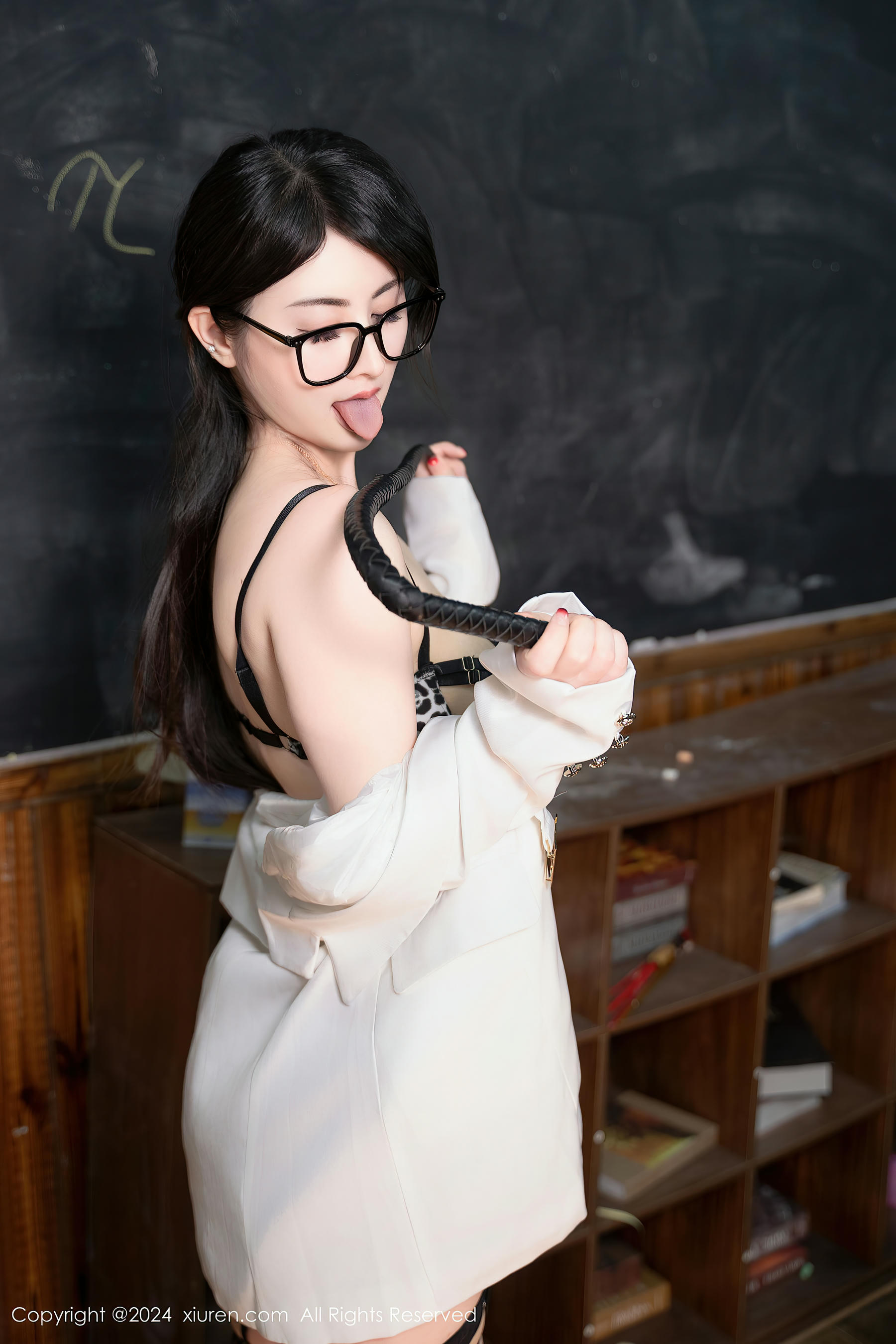 XIUREN秀人网 2024.06.13 NO.8694 诗诗kiki[94+1P／924MB]_第3集