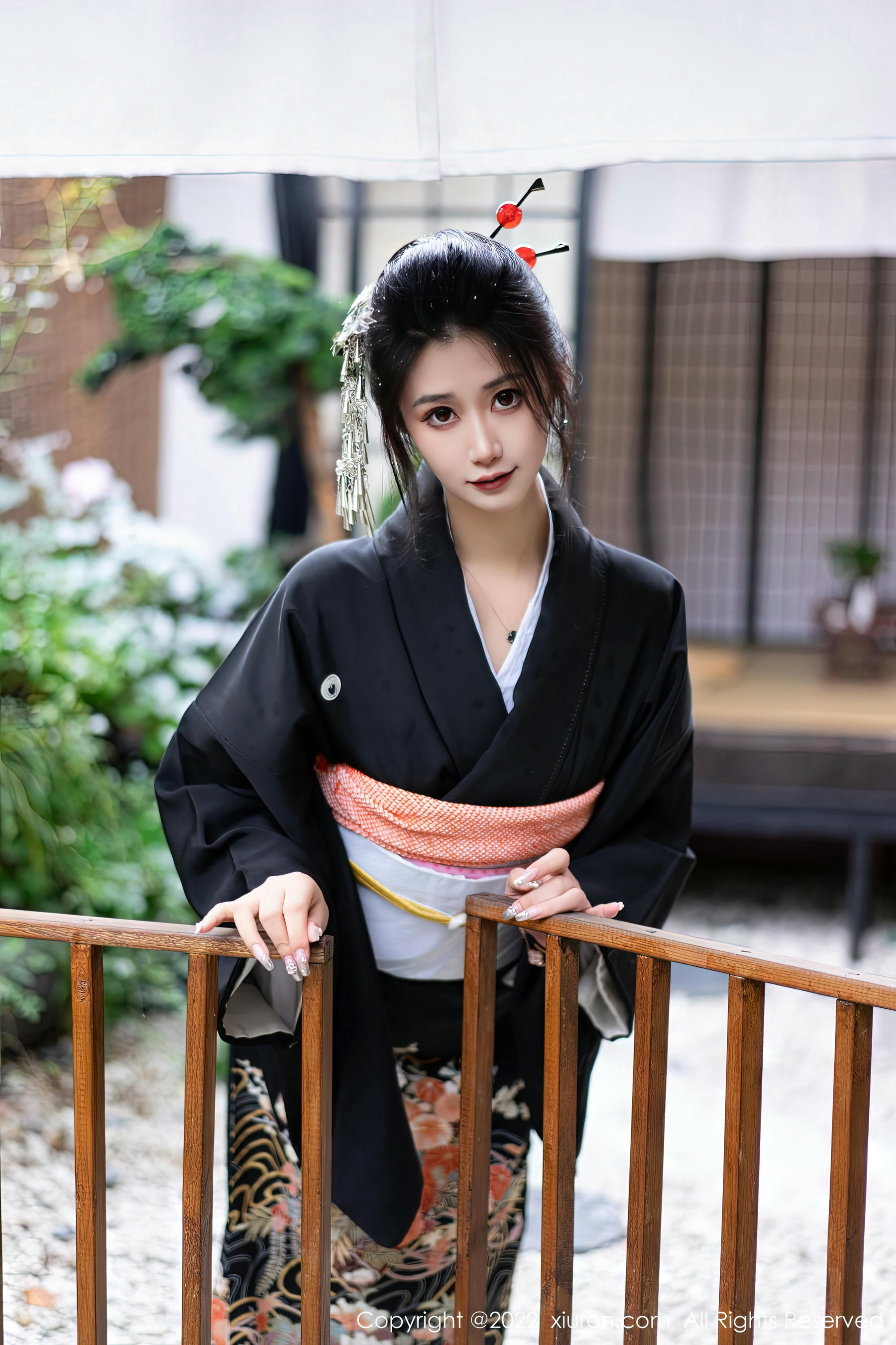 XIUREN秀人网 2022.11.30 NO.5932 laura阿姣[74+1P／652MB]_第1集